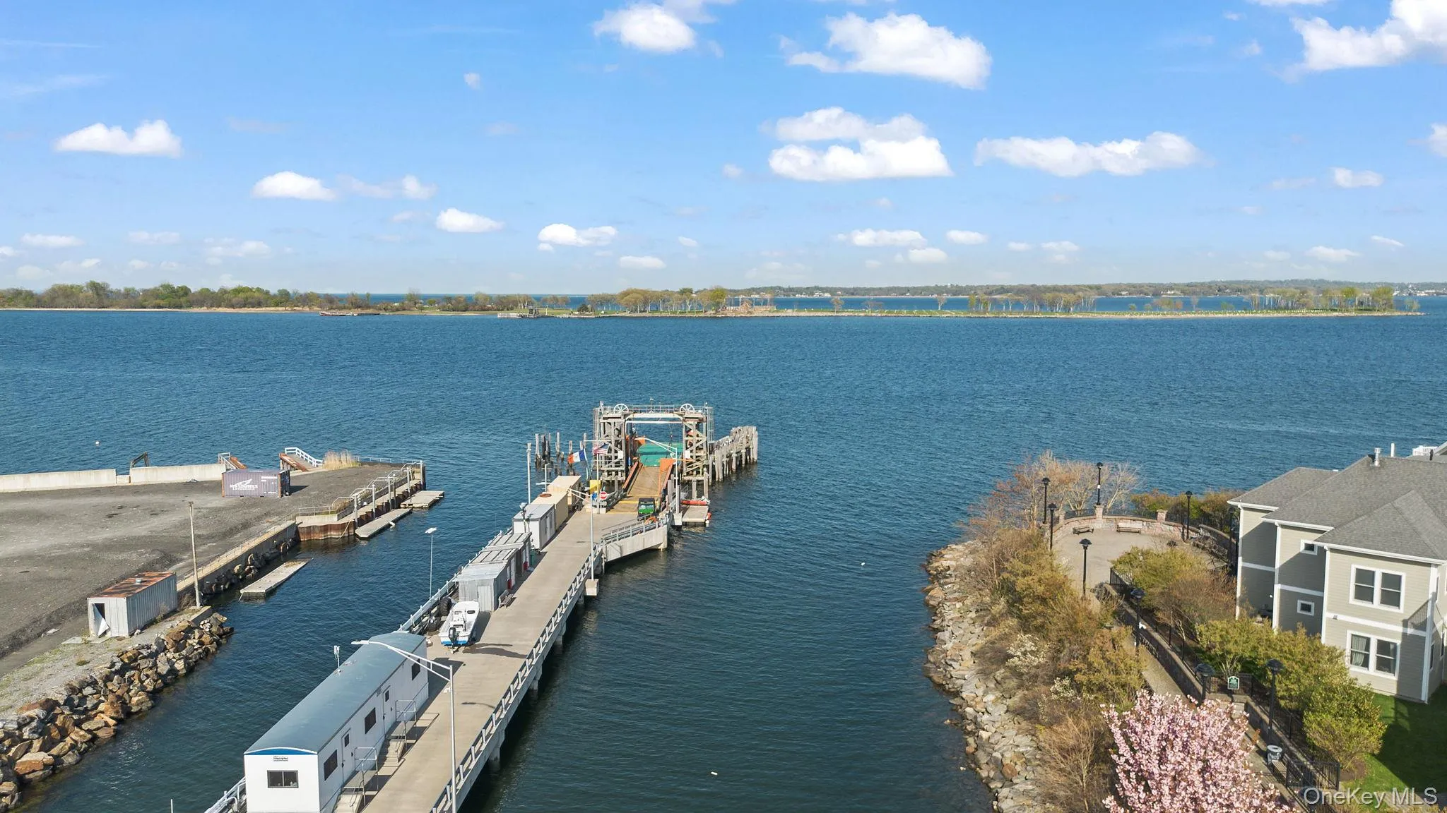 19 Island Point, New York, NY, 3 Bedrooms Bedrooms, 7 Rooms Rooms,3 BathroomsBathrooms,Residential Sale,For Rent,Island,0,987217 19 Island Point, New York, NY, 3 Bedrooms Bedrooms, 7 Rooms Rooms,3 BathroomsBathrooms,Residential Sale,For Rent,Island,0,987217