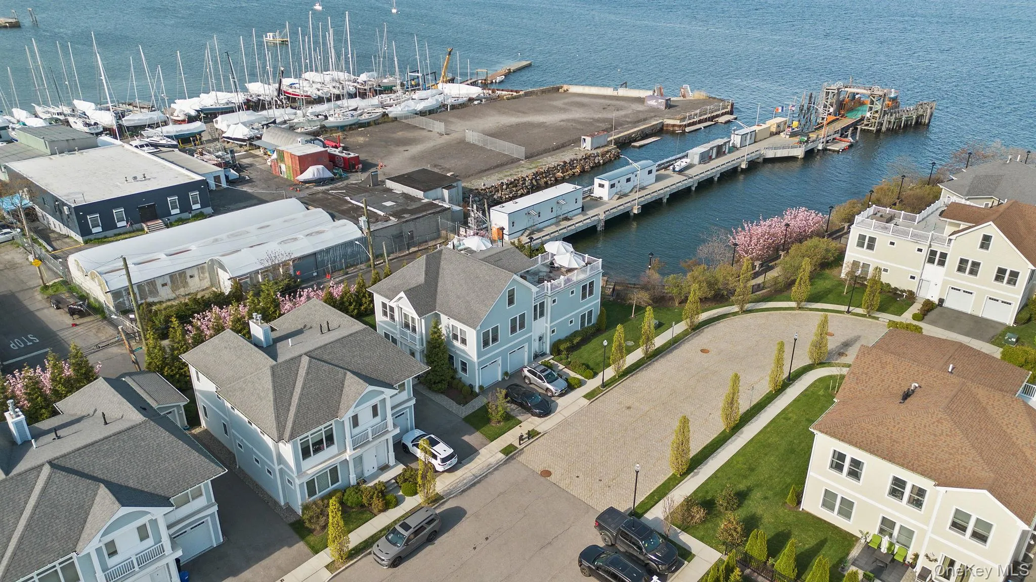 19 Island Point, New York, NY, 3 Bedrooms Bedrooms, 7 Rooms Rooms,3 BathroomsBathrooms,Residential Sale,For Rent,Island,0,987217 19 Island Point, New York, NY, 3 Bedrooms Bedrooms, 7 Rooms Rooms,3 BathroomsBathrooms,Residential Sale,For Rent,Island,0,987217