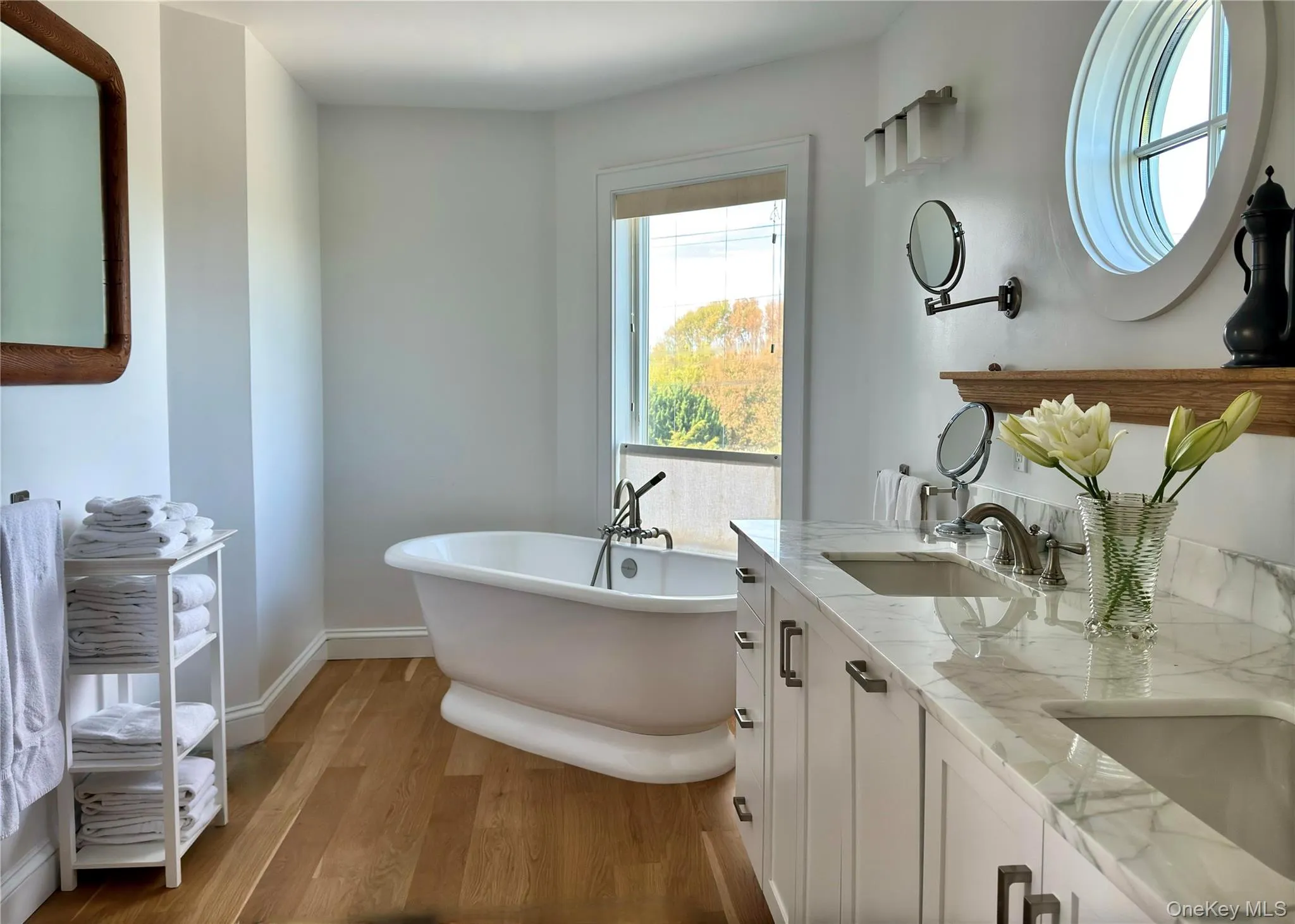 162 Dune Road, Southampton, NY, 5 Bedrooms Bedrooms, 10 Rooms Rooms,4 BathroomsBathrooms,Residential,For Rent,Dune,0,987218 162 Dune Road, Southampton, NY, 5 Bedrooms Bedrooms, 10 Rooms Rooms,4 BathroomsBathrooms,Residential,For Rent,Dune,0,987218