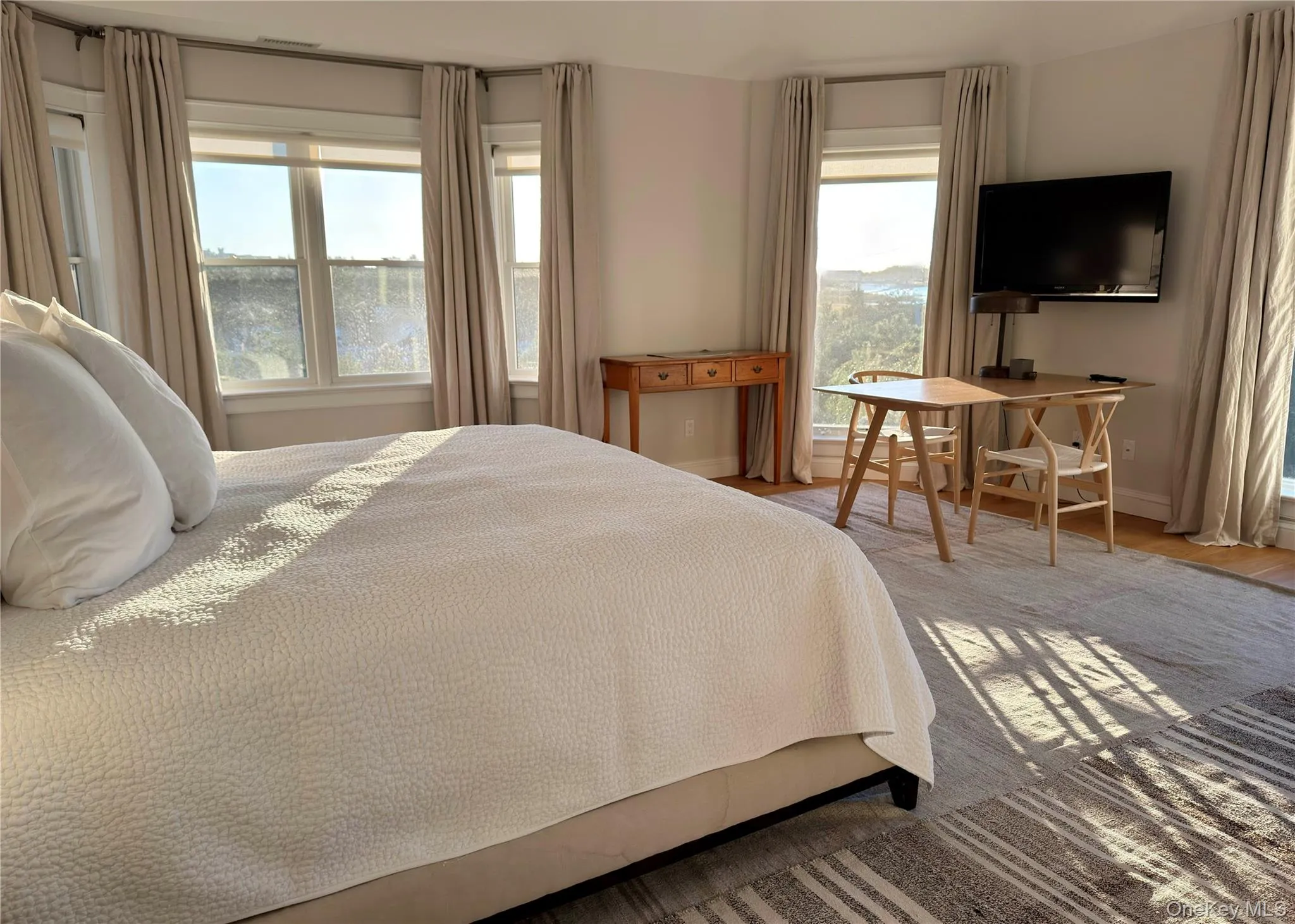 162 Dune Road, Southampton, NY, 5 Bedrooms Bedrooms, 10 Rooms Rooms,4 BathroomsBathrooms,Residential,For Rent,Dune,0,987218 162 Dune Road, Southampton, NY, 5 Bedrooms Bedrooms, 10 Rooms Rooms,4 BathroomsBathrooms,Residential,For Rent,Dune,0,987218