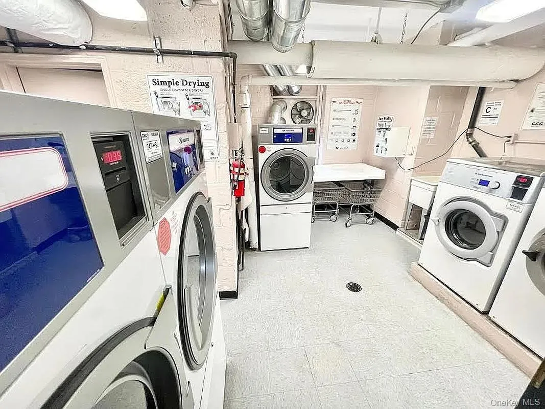 14214 26th Avenue, New York, NY, 1 Bedroom Bedrooms, 4 Rooms Rooms,1 BathroomBathrooms,Residential,For Rent,26th,0,987222 14214 26th Avenue, New York, NY, 1 Bedroom Bedrooms, 4 Rooms Rooms,1 BathroomBathrooms,Residential,For Rent,26th,0,987222