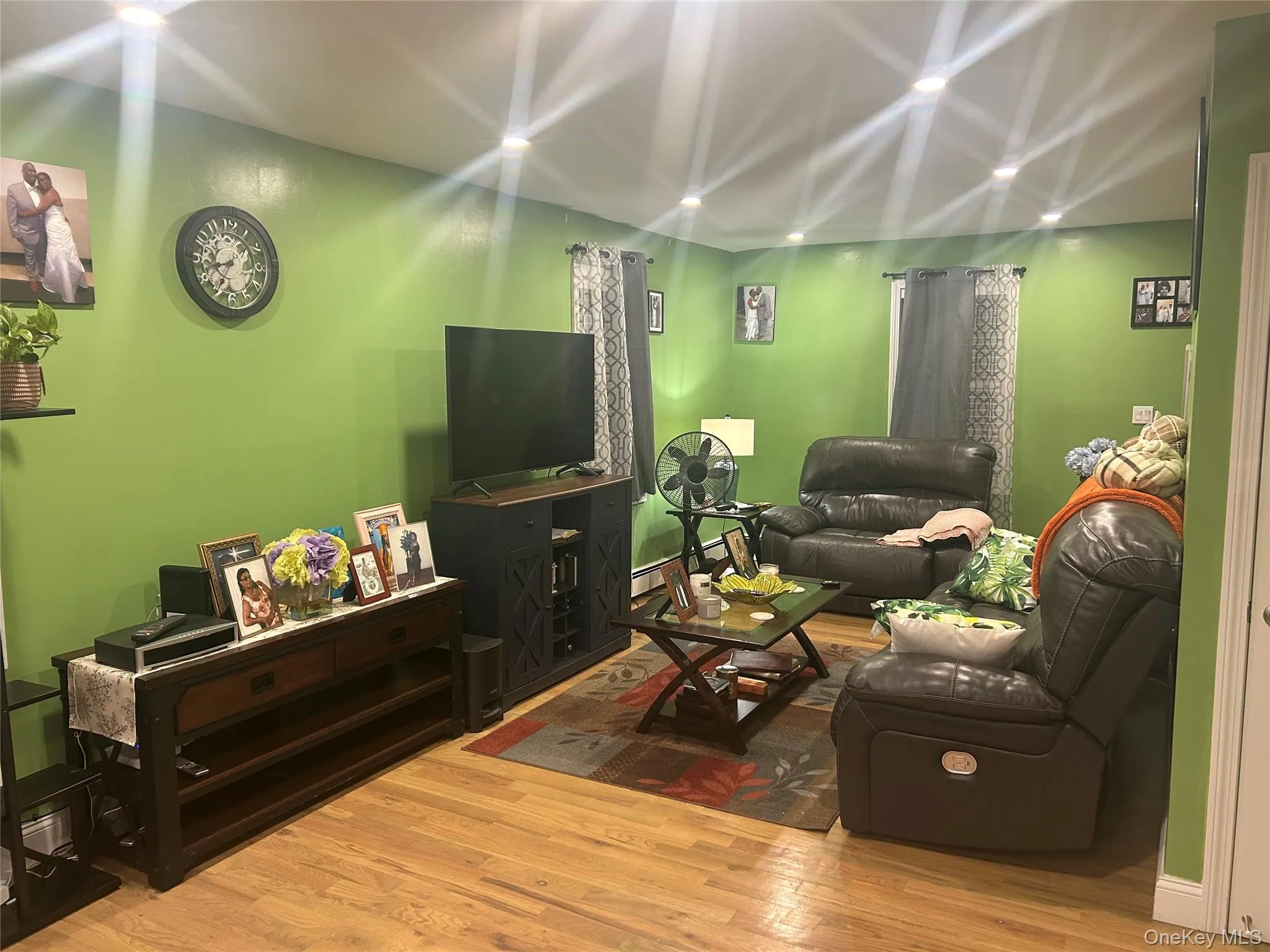 93 Lake Drive, Putnam Valley, NY, 2 Bedrooms Bedrooms, 7 Rooms Rooms,2 BathroomsBathrooms,Residential,For Rent,Lake,0,987223 93 Lake Drive, Putnam Valley, NY, 2 Bedrooms Bedrooms, 7 Rooms Rooms,2 BathroomsBathrooms,Residential,For Rent,Lake,0,987223