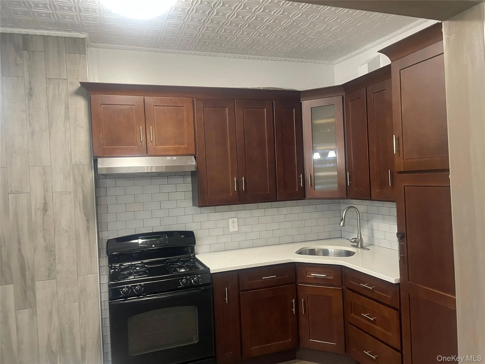 1720 Menahan Street, New York, NY, 3 Bedrooms Bedrooms, 5 Rooms Rooms,1 BathroomBathrooms,Residential Lease,For Rent,Menahan,0,987236 1720 Menahan Street, New York, NY, 3 Bedrooms Bedrooms, 5 Rooms Rooms,1 BathroomBathrooms,Residential Lease,For Rent,Menahan,0,987236