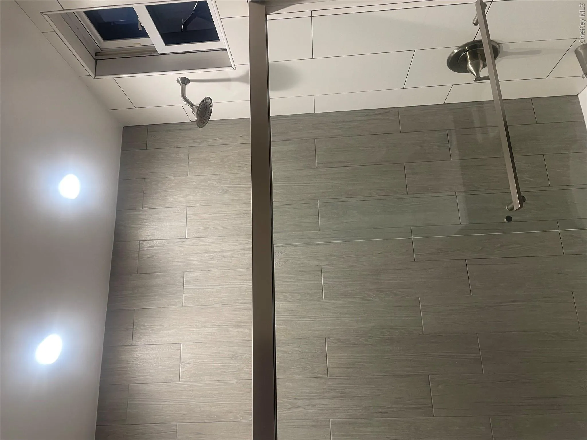 1720 Menahan Street, New York, NY, 3 Bedrooms Bedrooms, 5 Rooms Rooms,1 BathroomBathrooms,Residential Lease,For Rent,Menahan,0,987236 1720 Menahan Street, New York, NY, 3 Bedrooms Bedrooms, 5 Rooms Rooms,1 BathroomBathrooms,Residential Lease,For Rent,Menahan,0,987236