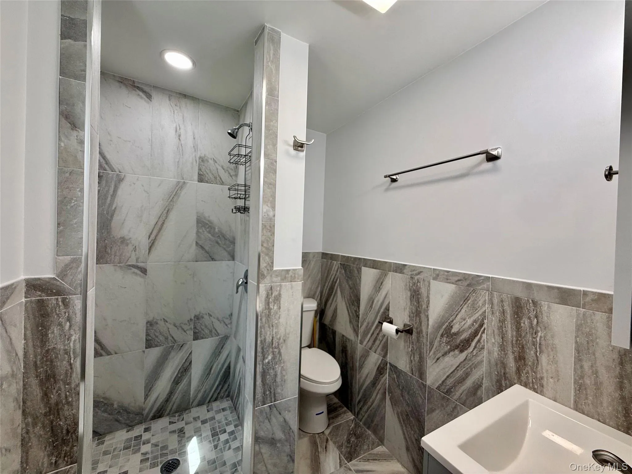 54 4th Avenue, Orangetown, NY, 2 Rooms Rooms,1 BathroomBathrooms,Residential Lease,For Rent,4th,0,987238 54 4th Avenue, Orangetown, NY, 2 Rooms Rooms,1 BathroomBathrooms,Residential Lease,For Rent,4th,0,987238