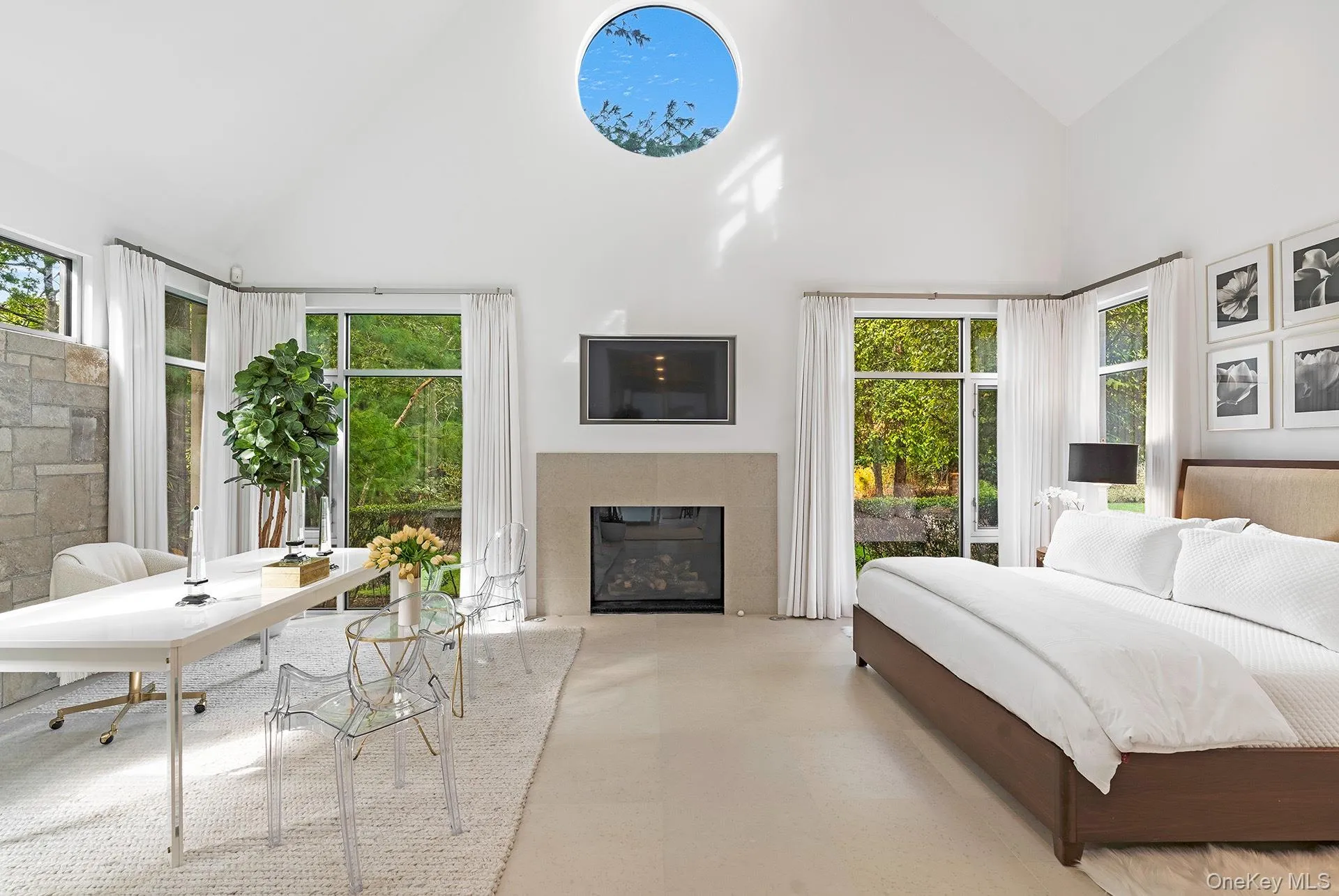7 Rolling Wood Lane, East Hampton, NY, 6 Bedrooms Bedrooms, 14 Rooms Rooms,6 BathroomsBathrooms,Residential Lease,For Rent,Rolling Wood,0,987239 7 Rolling Wood Lane, East Hampton, NY, 6 Bedrooms Bedrooms, 14 Rooms Rooms,6 BathroomsBathrooms,Residential Lease,For Rent,Rolling Wood,0,987239