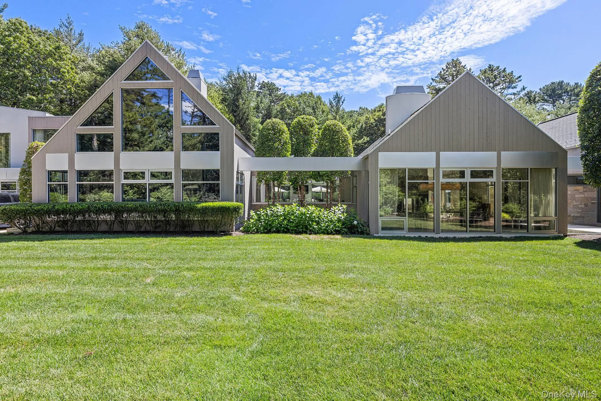 7 Rolling Wood Lane, East Hampton, NY, 6 Bedrooms Bedrooms, 14 Rooms Rooms,6 BathroomsBathrooms,Residential Lease,For Rent,Rolling Wood,0,987239 7 Rolling Wood Lane, East Hampton, NY, 6 Bedrooms Bedrooms, 14 Rooms Rooms,6 BathroomsBathrooms,Residential Lease,For Rent,Rolling Wood,0,987239