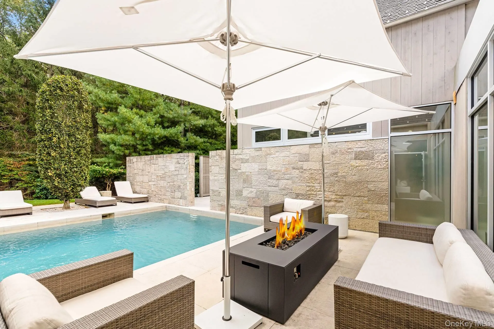 7 Rolling Wood Lane, East Hampton, NY, 6 Bedrooms Bedrooms, 14 Rooms Rooms,6 BathroomsBathrooms,Residential Lease,For Rent,Rolling Wood,0,987239 7 Rolling Wood Lane, East Hampton, NY, 6 Bedrooms Bedrooms, 14 Rooms Rooms,6 BathroomsBathrooms,Residential Lease,For Rent,Rolling Wood,0,987239