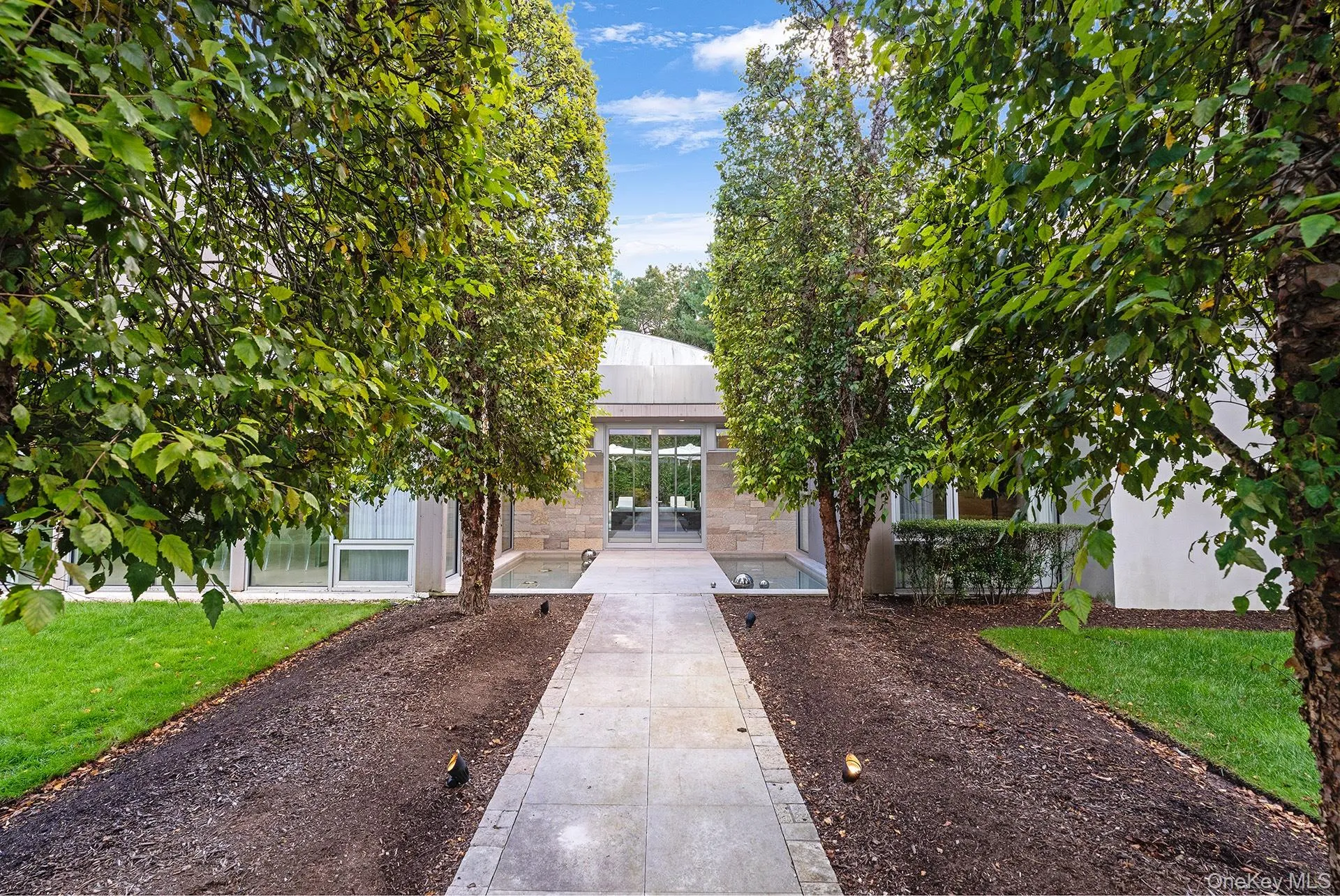 7 Rolling Wood Lane, East Hampton, NY, 6 Bedrooms Bedrooms, 14 Rooms Rooms,6 BathroomsBathrooms,Residential Lease,For Rent,Rolling Wood,0,987239 7 Rolling Wood Lane, East Hampton, NY, 6 Bedrooms Bedrooms, 14 Rooms Rooms,6 BathroomsBathrooms,Residential Lease,For Rent,Rolling Wood,0,987239