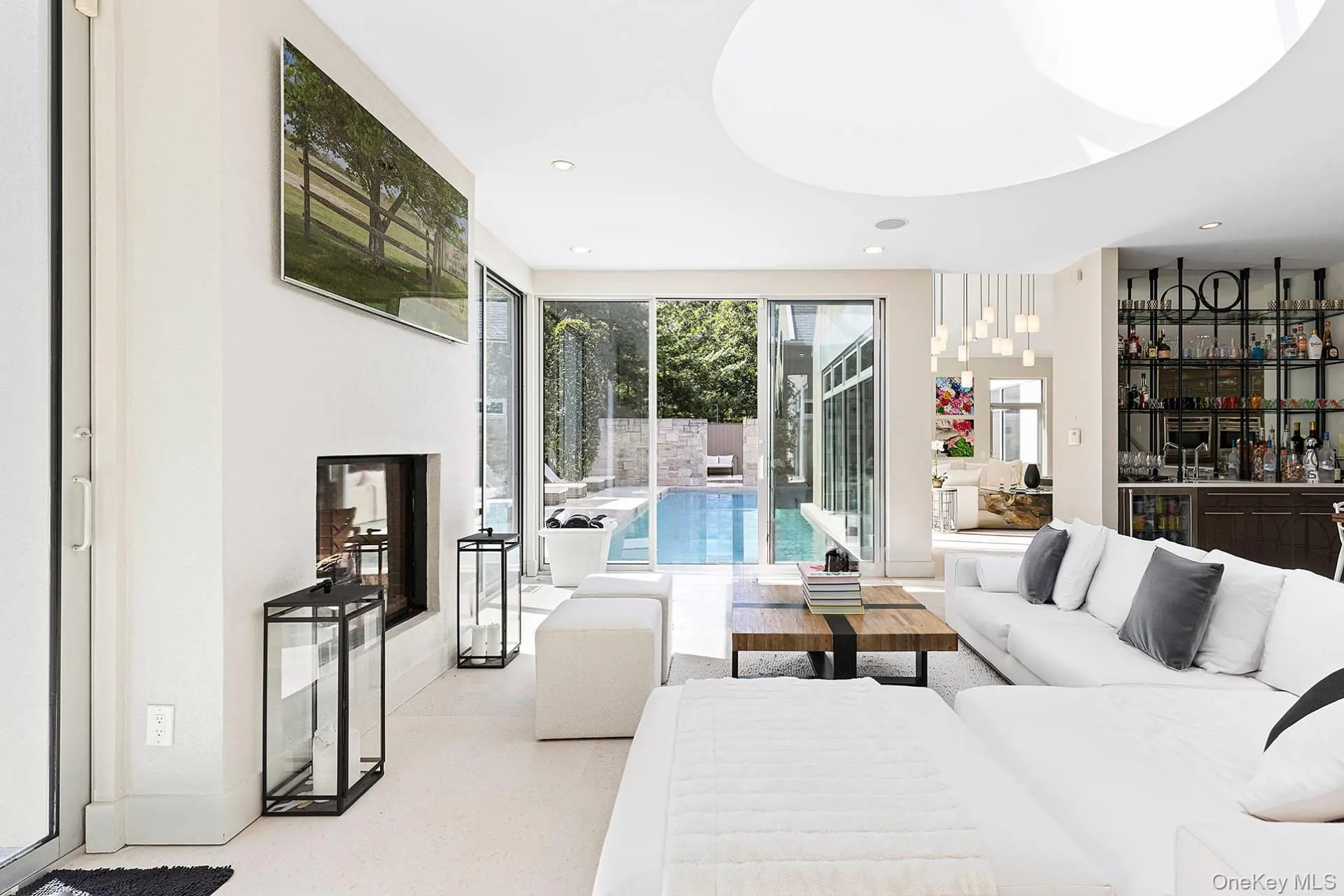 7 Rolling Wood Lane, East Hampton, NY, 6 Bedrooms Bedrooms, 14 Rooms Rooms,6 BathroomsBathrooms,Residential Lease,For Rent,Rolling Wood,0,987239 7 Rolling Wood Lane, East Hampton, NY, 6 Bedrooms Bedrooms, 14 Rooms Rooms,6 BathroomsBathrooms,Residential Lease,For Rent,Rolling Wood,0,987239