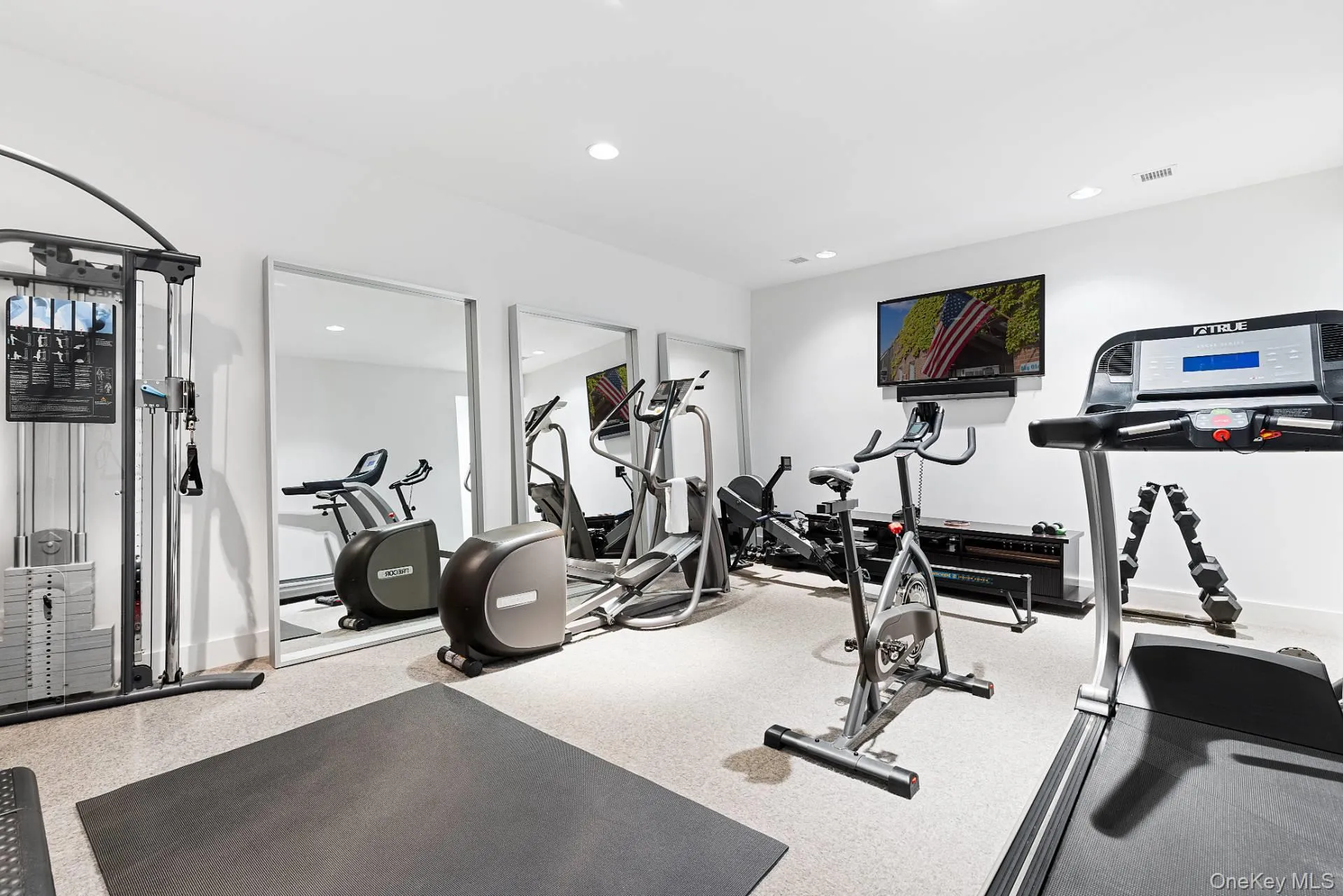 7 Rolling Wood Lane, East Hampton, NY, 6 Bedrooms Bedrooms, 14 Rooms Rooms,6 BathroomsBathrooms,Residential Lease,For Rent,Rolling Wood,0,987239 7 Rolling Wood Lane, East Hampton, NY, 6 Bedrooms Bedrooms, 14 Rooms Rooms,6 BathroomsBathrooms,Residential Lease,For Rent,Rolling Wood,0,987239