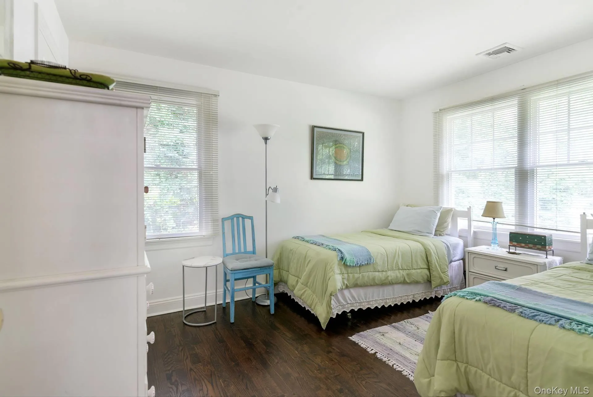 20 Cutter Court, East Hampton, NY, 4 Bedrooms Bedrooms, 8 Rooms Rooms,3 BathroomsBathrooms,Residential Lease,For Rent,Cutter,0,987248 20 Cutter Court, East Hampton, NY, 4 Bedrooms Bedrooms, 8 Rooms Rooms,3 BathroomsBathrooms,Residential Lease,For Rent,Cutter,0,987248