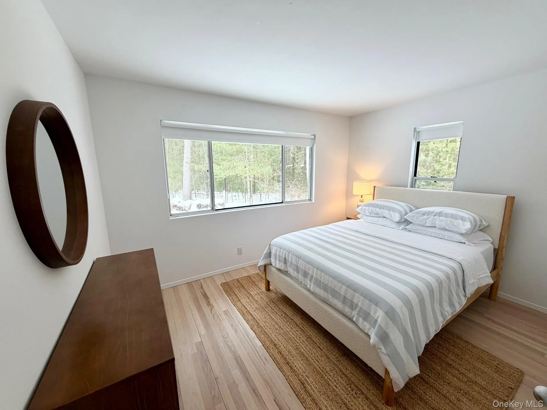 33 Oak Hill Lane, East Hampton, NY, 4 Bedrooms Bedrooms, 8 Rooms Rooms,3 BathroomsBathrooms,Residential Lease,For Rent,Oak Hill,0,987259 33 Oak Hill Lane, East Hampton, NY, 4 Bedrooms Bedrooms, 8 Rooms Rooms,3 BathroomsBathrooms,Residential Lease,For Rent,Oak Hill,0,987259