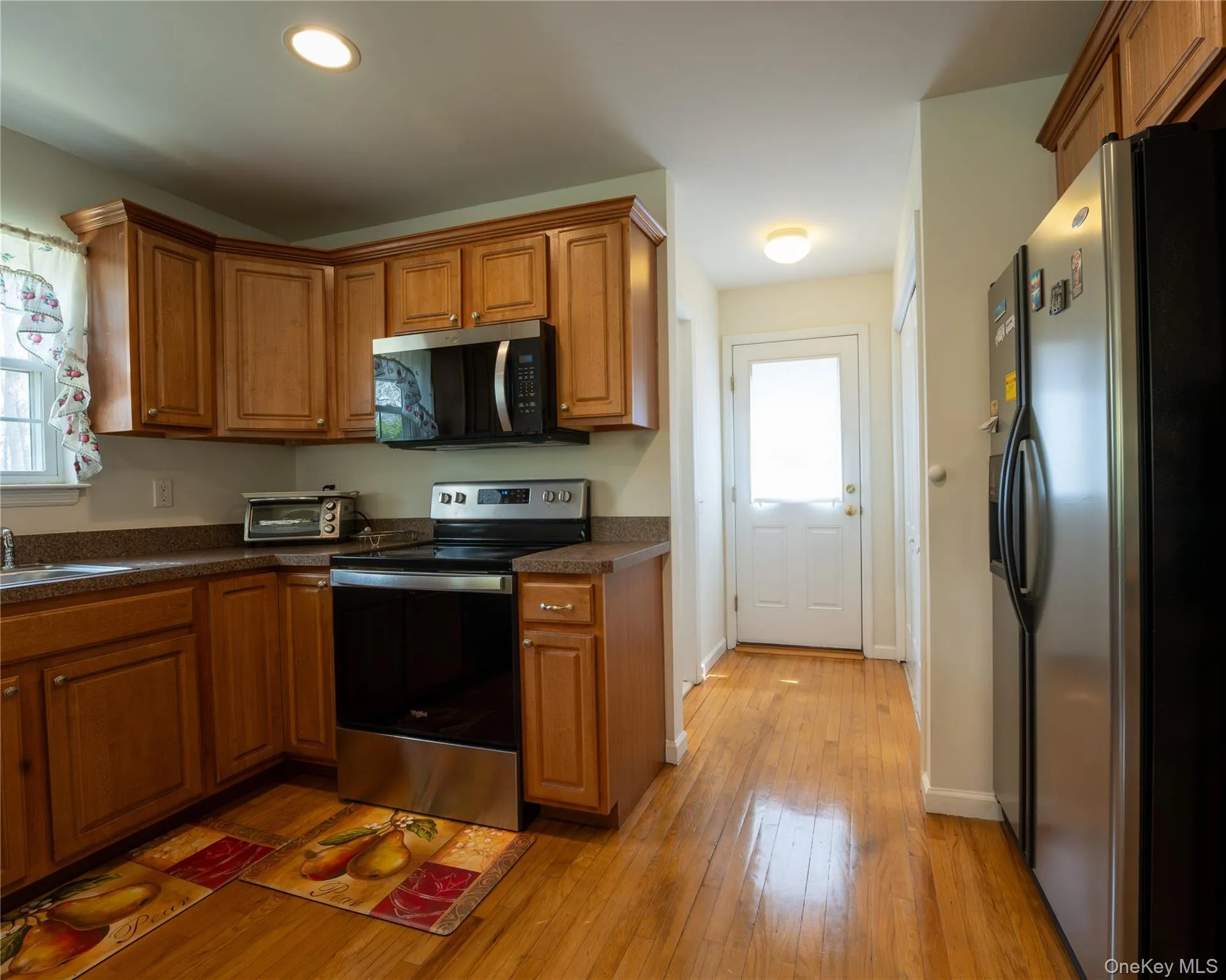 49 S Cozine Road, Brookhaven, NY, 4 Bedrooms Bedrooms, 8 Rooms Rooms,2 BathroomsBathrooms,Residential,For Rent,S Cozine,0,987270 49 S Cozine Road, Brookhaven, NY, 4 Bedrooms Bedrooms, 8 Rooms Rooms,2 BathroomsBathrooms,Residential,For Rent,S Cozine,0,987270