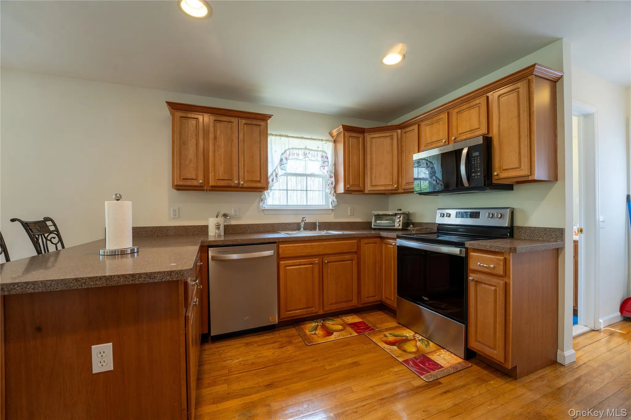 49 S Cozine Road, Brookhaven, NY, 4 Bedrooms Bedrooms, 8 Rooms Rooms,2 BathroomsBathrooms,Residential,For Rent,S Cozine,0,987270 49 S Cozine Road, Brookhaven, NY, 4 Bedrooms Bedrooms, 8 Rooms Rooms,2 BathroomsBathrooms,Residential,For Rent,S Cozine,0,987270