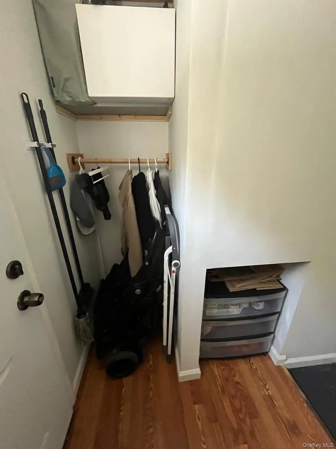 354 Beachview Street, Babylon, NY, 2 Bedrooms Bedrooms, 4 Rooms Rooms,1 BathroomBathrooms,Residential,For Rent,Beachview,0,987276 354 Beachview Street, Babylon, NY, 2 Bedrooms Bedrooms, 4 Rooms Rooms,1 BathroomBathrooms,Residential,For Rent,Beachview,0,987276