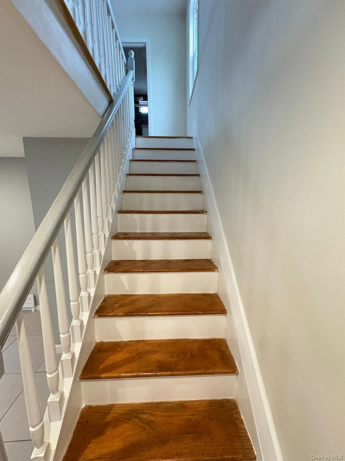 Stairs to 2nd floor Stairs to 2nd floor