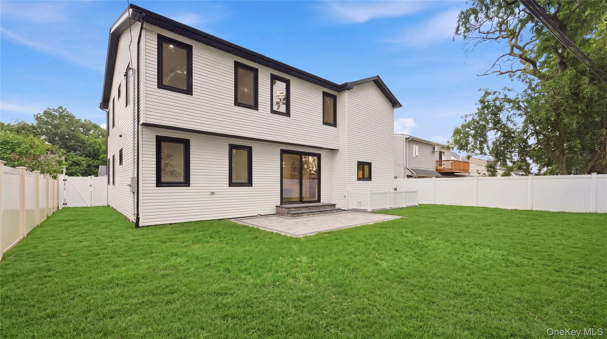 Lovely and peaceful backyard with paver patio Lovely and peaceful backyard with paver patio