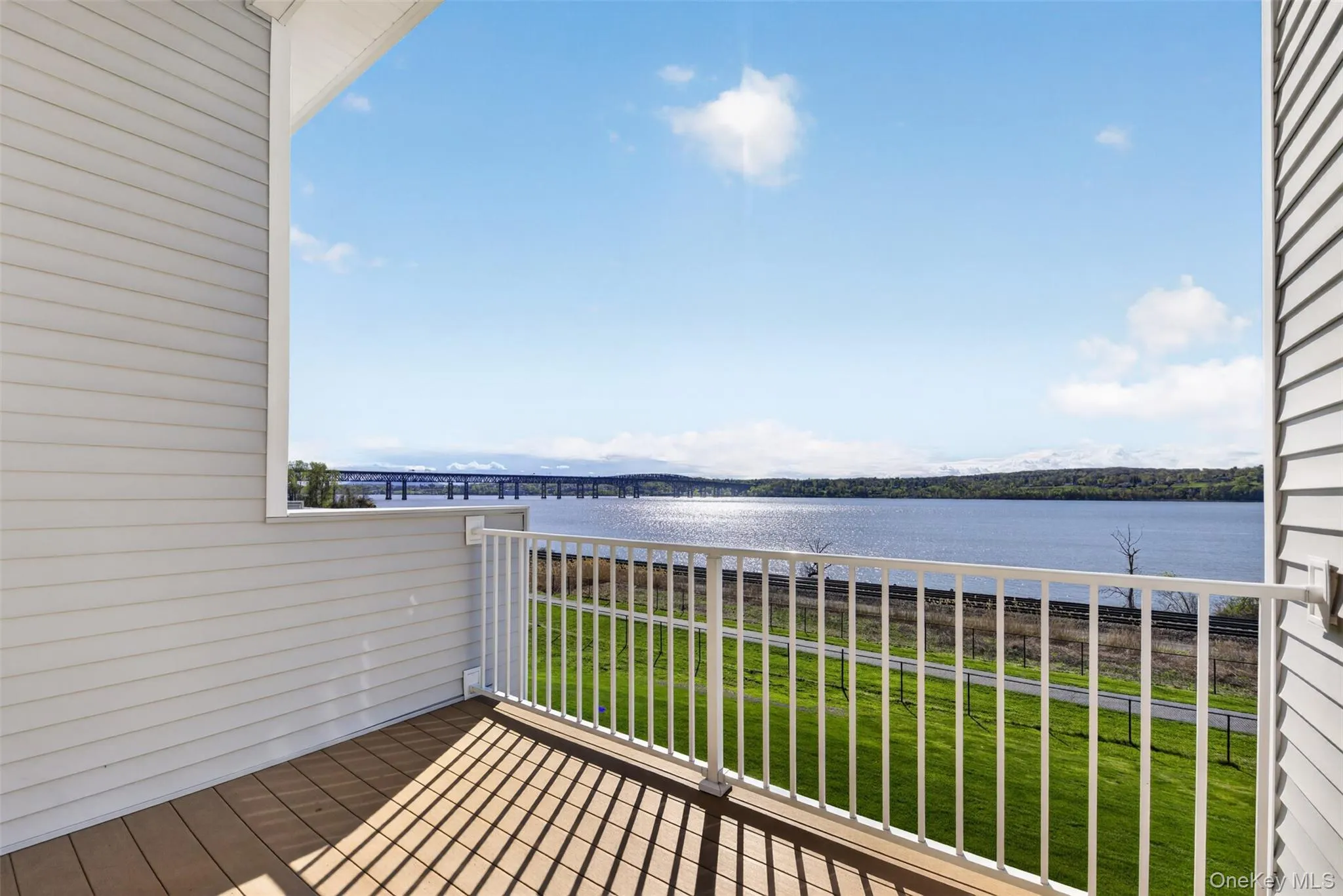 402 Sacandaga Loop, Fishkill, NY, 2 Bedrooms Bedrooms, 9 Rooms Rooms,2 BathroomsBathrooms,Residential Lease,For Rent,Sacandaga,0,987300 402 Sacandaga Loop, Fishkill, NY, 2 Bedrooms Bedrooms, 9 Rooms Rooms,2 BathroomsBathrooms,Residential Lease,For Rent,Sacandaga,0,987300