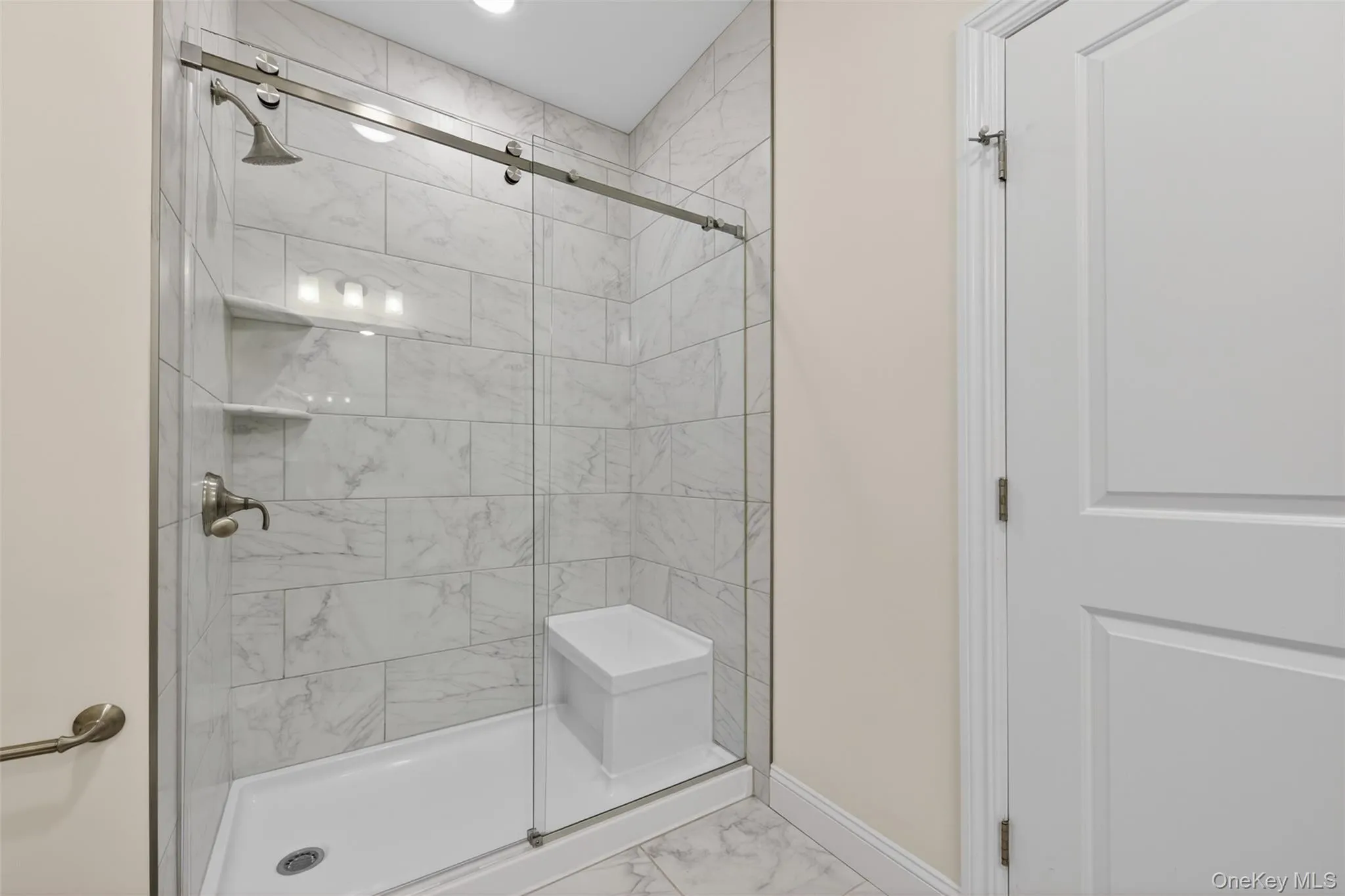 402 Sacandaga Loop, Fishkill, NY, 2 Bedrooms Bedrooms, 9 Rooms Rooms,2 BathroomsBathrooms,Residential Lease,For Rent,Sacandaga,0,987300 402 Sacandaga Loop, Fishkill, NY, 2 Bedrooms Bedrooms, 9 Rooms Rooms,2 BathroomsBathrooms,Residential Lease,For Rent,Sacandaga,0,987300