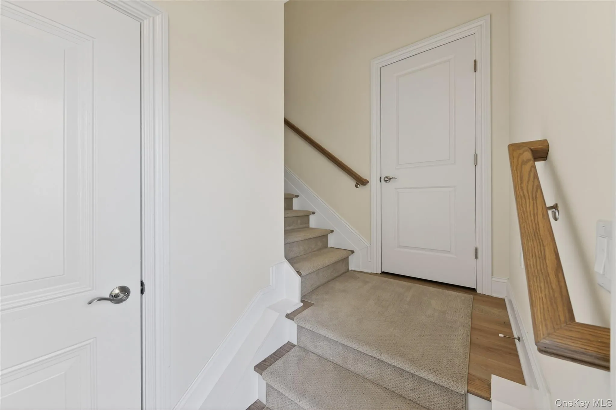 402 Sacandaga Loop, Fishkill, NY, 2 Bedrooms Bedrooms, 9 Rooms Rooms,2 BathroomsBathrooms,Residential Lease,For Rent,Sacandaga,0,987300 402 Sacandaga Loop, Fishkill, NY, 2 Bedrooms Bedrooms, 9 Rooms Rooms,2 BathroomsBathrooms,Residential Lease,For Rent,Sacandaga,0,987300