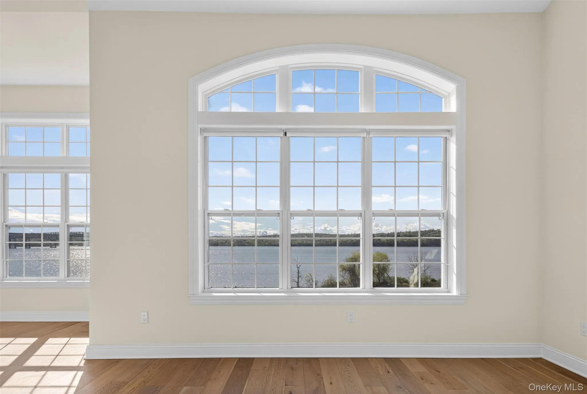 402 Sacandaga Loop, Fishkill, NY, 2 Bedrooms Bedrooms, 9 Rooms Rooms,2 BathroomsBathrooms,Residential Lease,For Rent,Sacandaga,0,987300 402 Sacandaga Loop, Fishkill, NY, 2 Bedrooms Bedrooms, 9 Rooms Rooms,2 BathroomsBathrooms,Residential Lease,For Rent,Sacandaga,0,987300