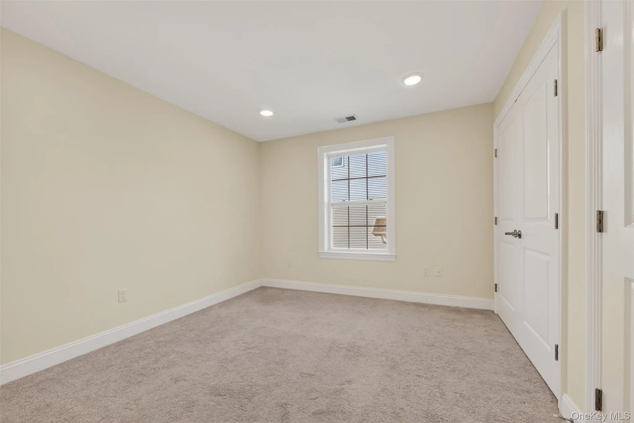 402 Sacandaga Loop, Fishkill, NY, 2 Bedrooms Bedrooms, 9 Rooms Rooms,2 BathroomsBathrooms,Residential Lease,For Rent,Sacandaga,0,987300 402 Sacandaga Loop, Fishkill, NY, 2 Bedrooms Bedrooms, 9 Rooms Rooms,2 BathroomsBathrooms,Residential Lease,For Rent,Sacandaga,0,987300