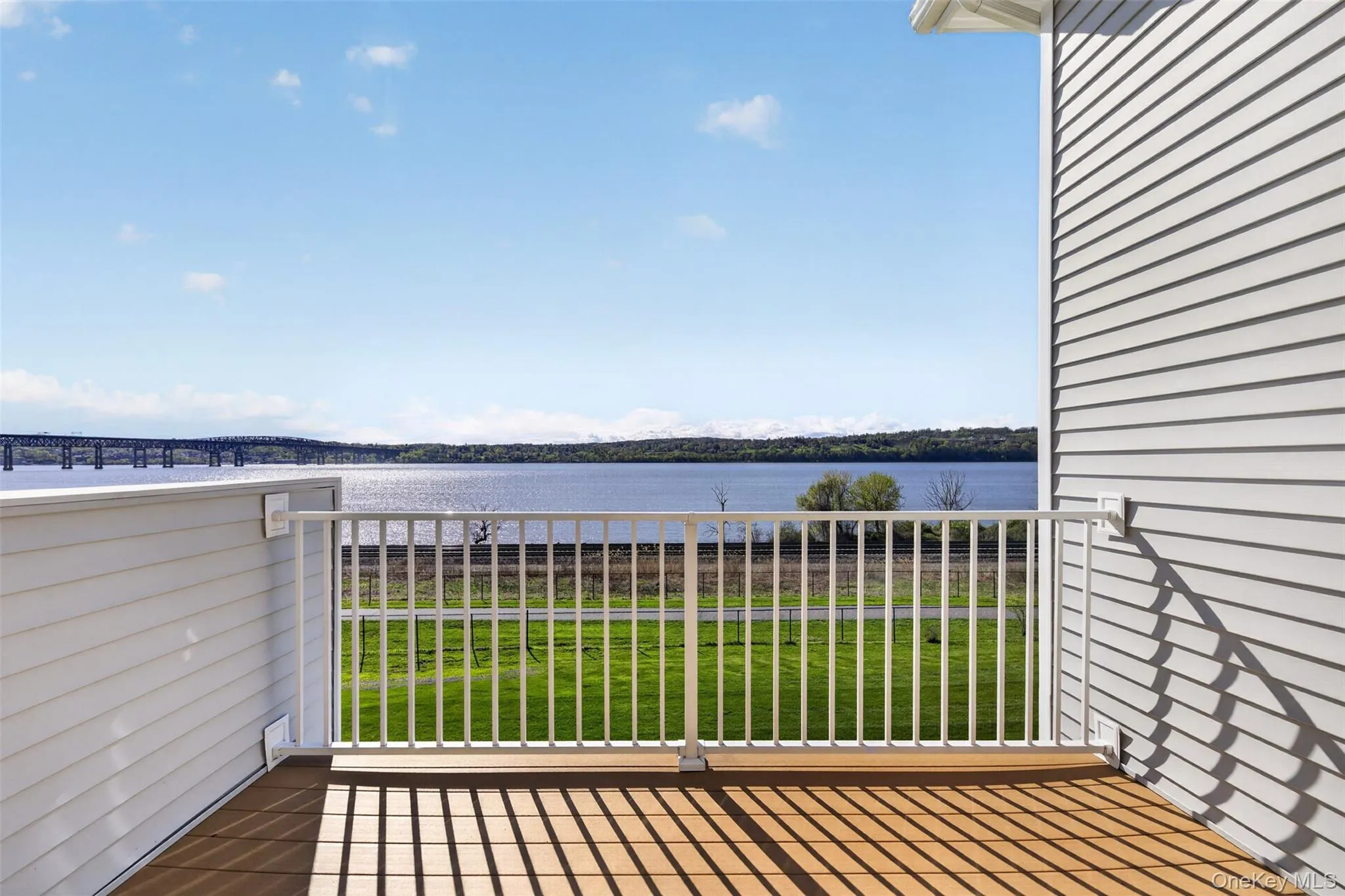 402 Sacandaga Loop, Fishkill, NY, 2 Bedrooms Bedrooms, 9 Rooms Rooms,2 BathroomsBathrooms,Residential Lease,For Rent,Sacandaga,0,987300 402 Sacandaga Loop, Fishkill, NY, 2 Bedrooms Bedrooms, 9 Rooms Rooms,2 BathroomsBathrooms,Residential Lease,For Rent,Sacandaga,0,987300