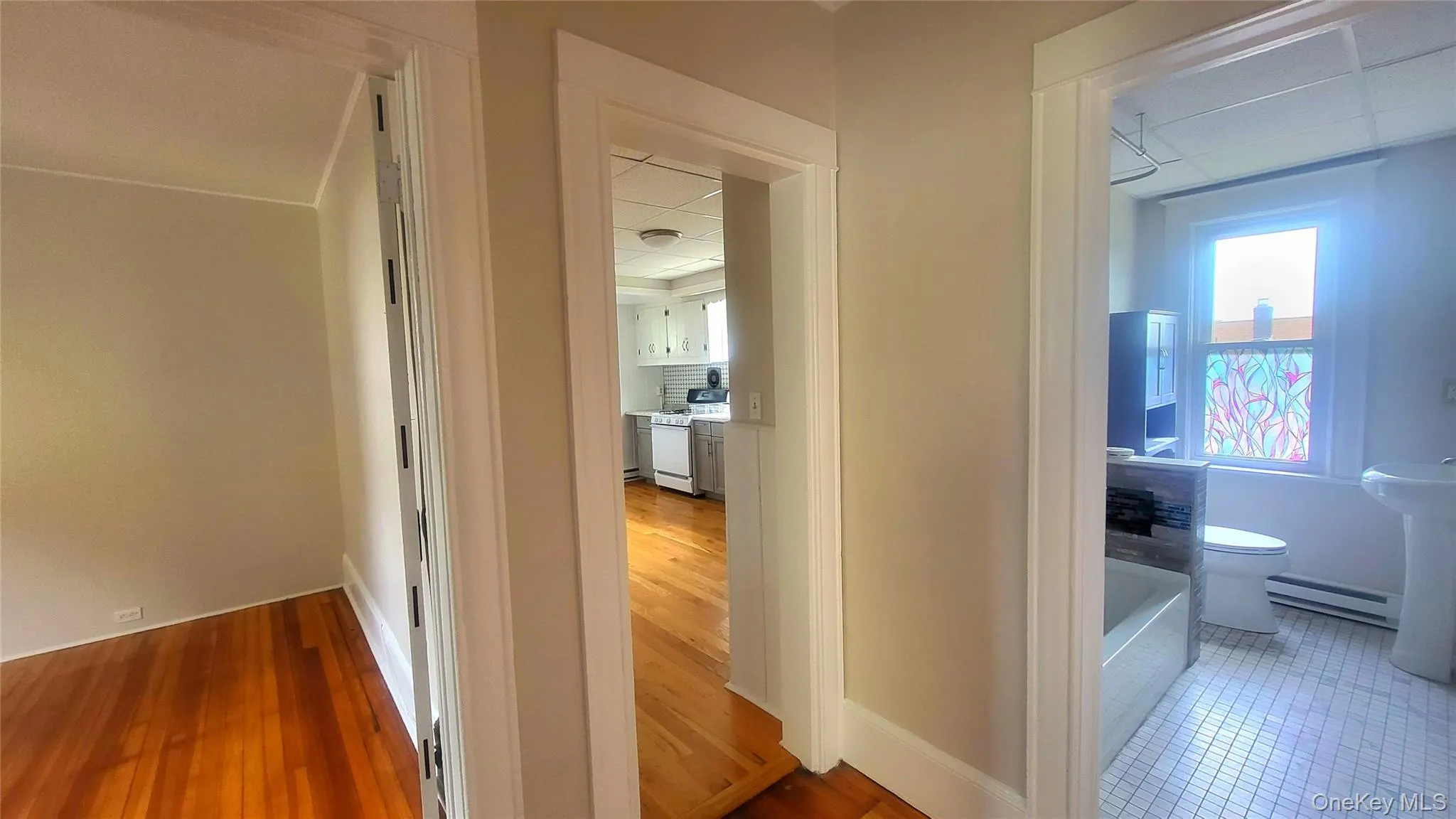 Bedroom, Kitchen, Bathroom Bedroom, Kitchen, Bathroom