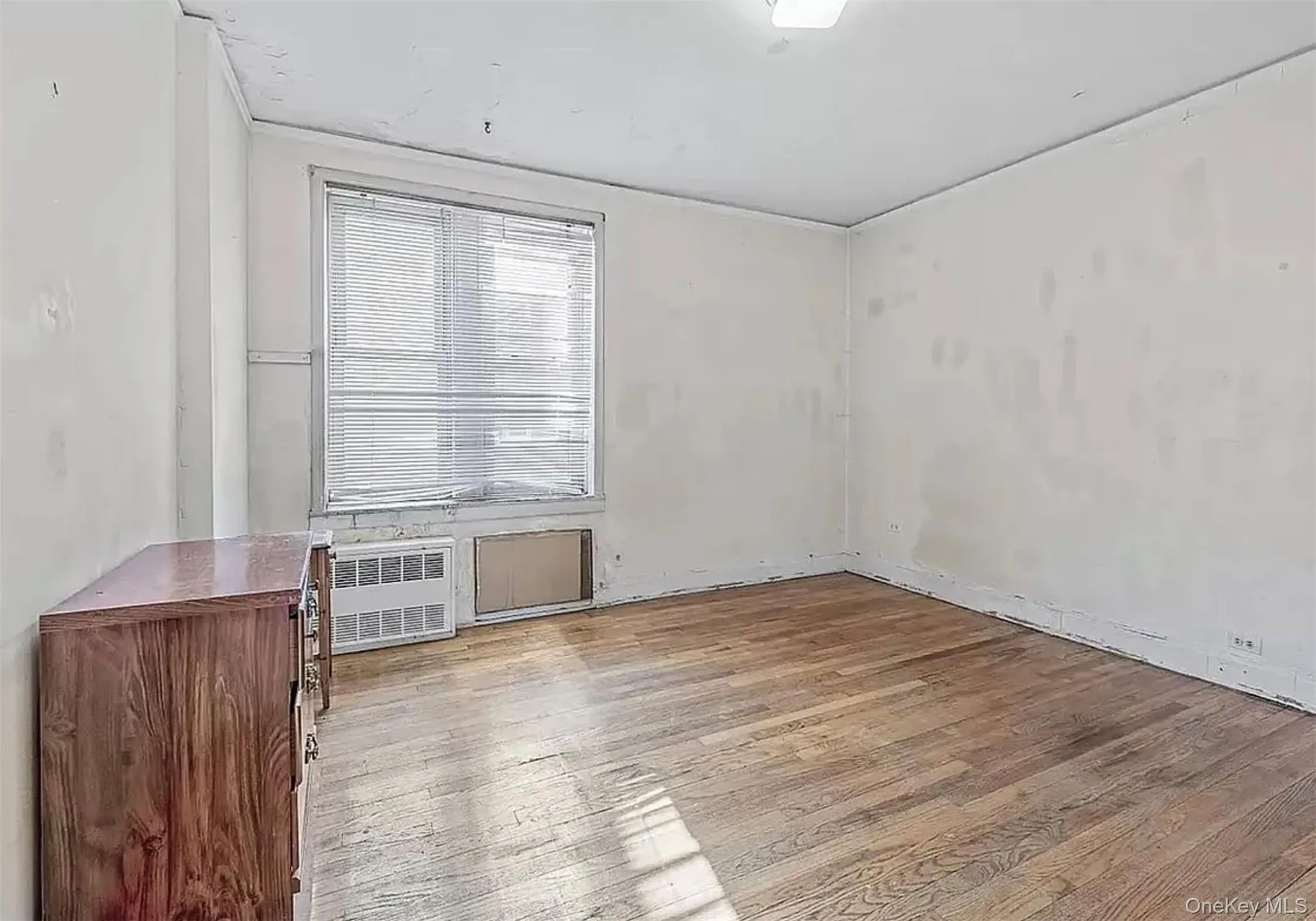 4310 48th Avenue, New York, NY, 2 Bedrooms Bedrooms, 4 Rooms Rooms,1 BathroomBathrooms,Residential,For Rent,48th,0,987304 4310 48th Avenue, New York, NY, 2 Bedrooms Bedrooms, 4 Rooms Rooms,1 BathroomBathrooms,Residential,For Rent,48th,0,987304