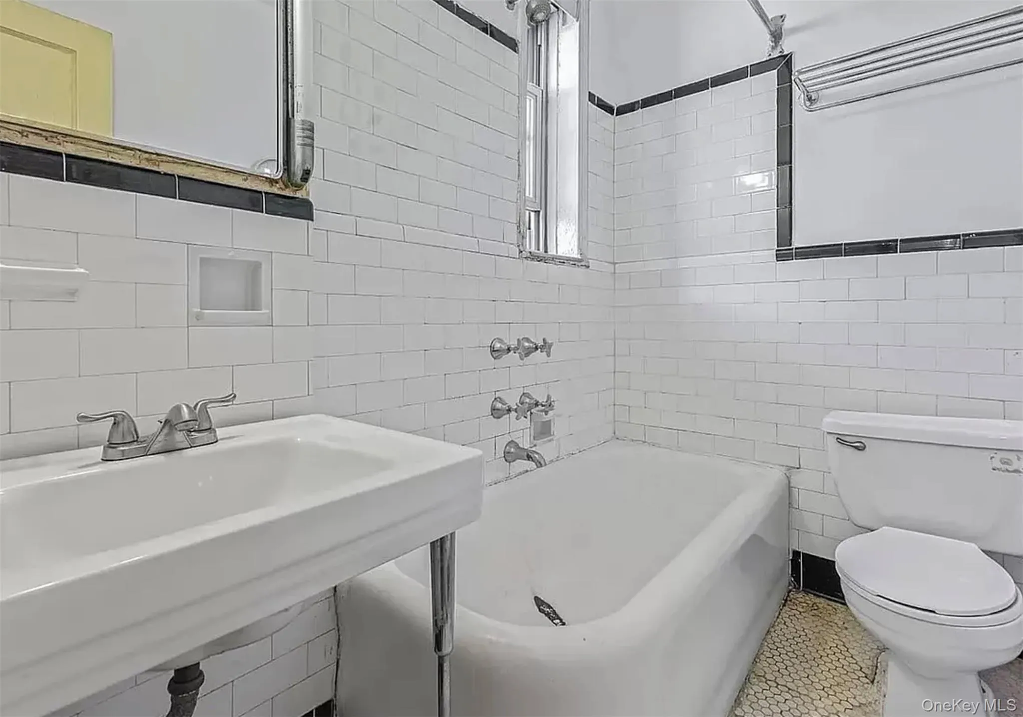 4310 48th Avenue, New York, NY, 2 Bedrooms Bedrooms, 4 Rooms Rooms,1 BathroomBathrooms,Residential,For Rent,48th,0,987304 4310 48th Avenue, New York, NY, 2 Bedrooms Bedrooms, 4 Rooms Rooms,1 BathroomBathrooms,Residential,For Rent,48th,0,987304