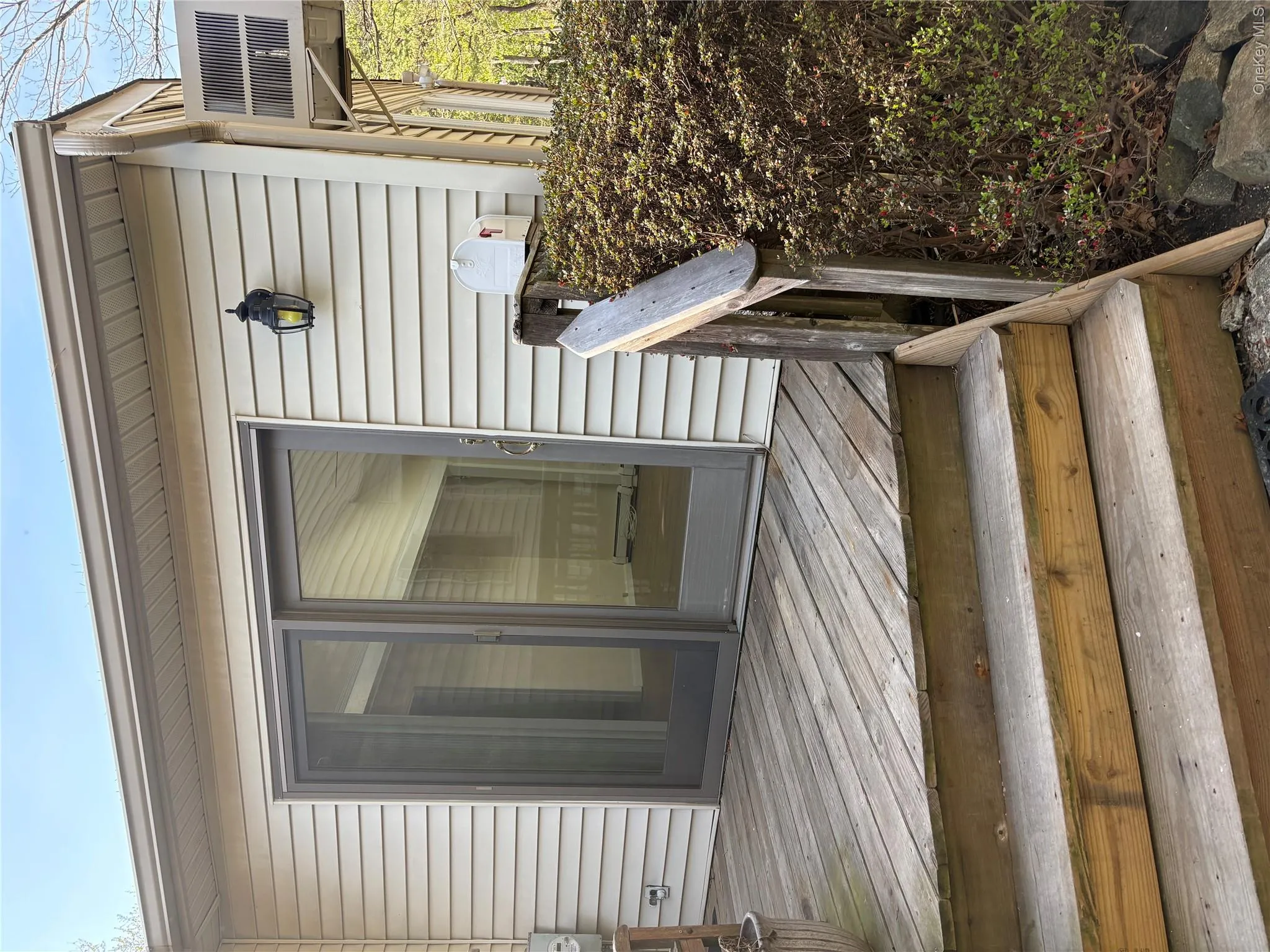 54 Old Brook Road, Huntington, NY, 1 Bedroom Bedrooms, 3 Rooms Rooms,1 BathroomBathrooms,Residential Lease,For Rent,Old Brook,0,987318 54 Old Brook Road, Huntington, NY, 1 Bedroom Bedrooms, 3 Rooms Rooms,1 BathroomBathrooms,Residential Lease,For Rent,Old Brook,0,987318