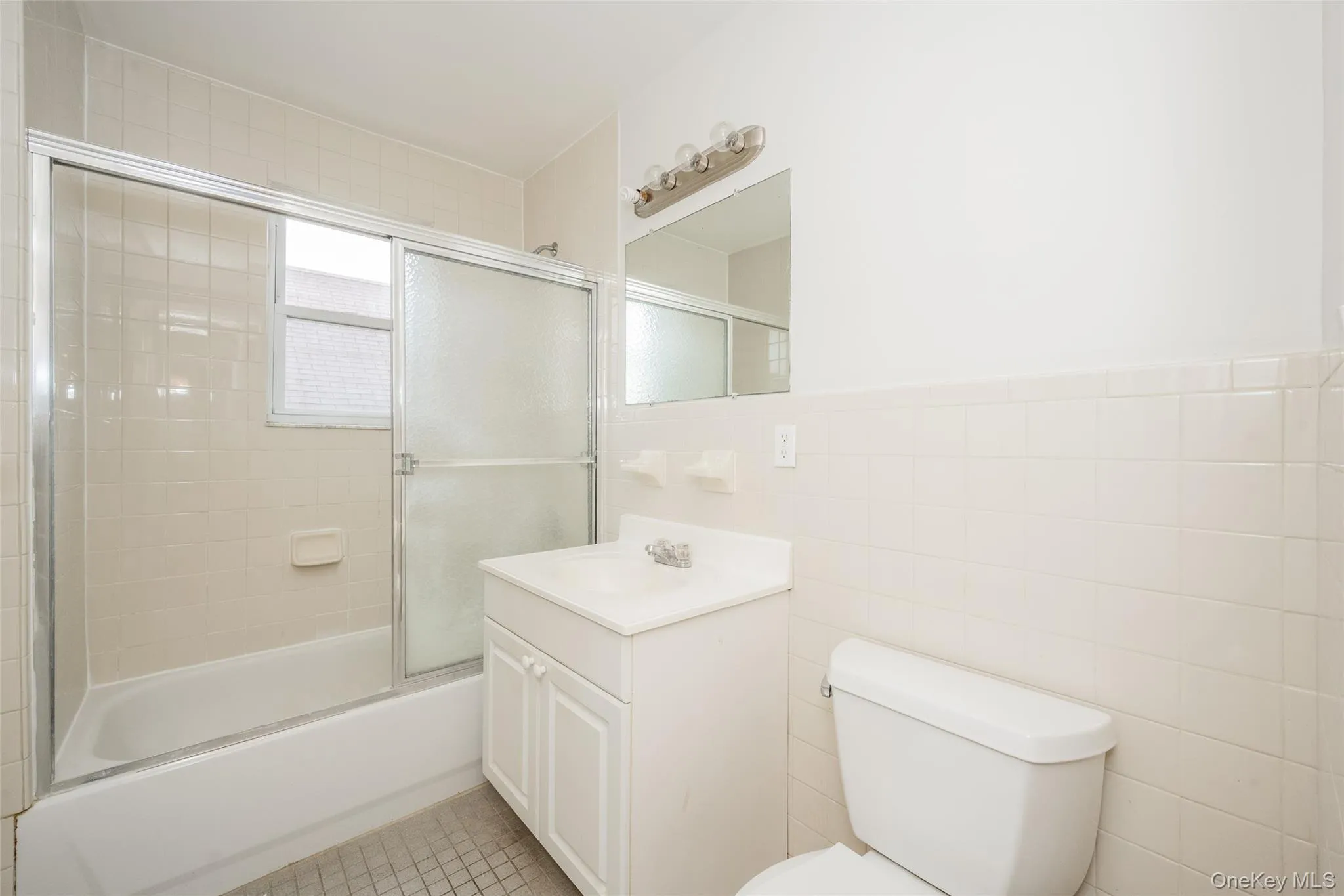 504 Pelham Road, New Rochelle, NY, 3 Bedrooms Bedrooms, 7 Rooms Rooms,2 BathroomsBathrooms,Residential Lease,For Rent,Pelham,0,987323 504 Pelham Road, New Rochelle, NY, 3 Bedrooms Bedrooms, 7 Rooms Rooms,2 BathroomsBathrooms,Residential Lease,For Rent,Pelham,0,987323