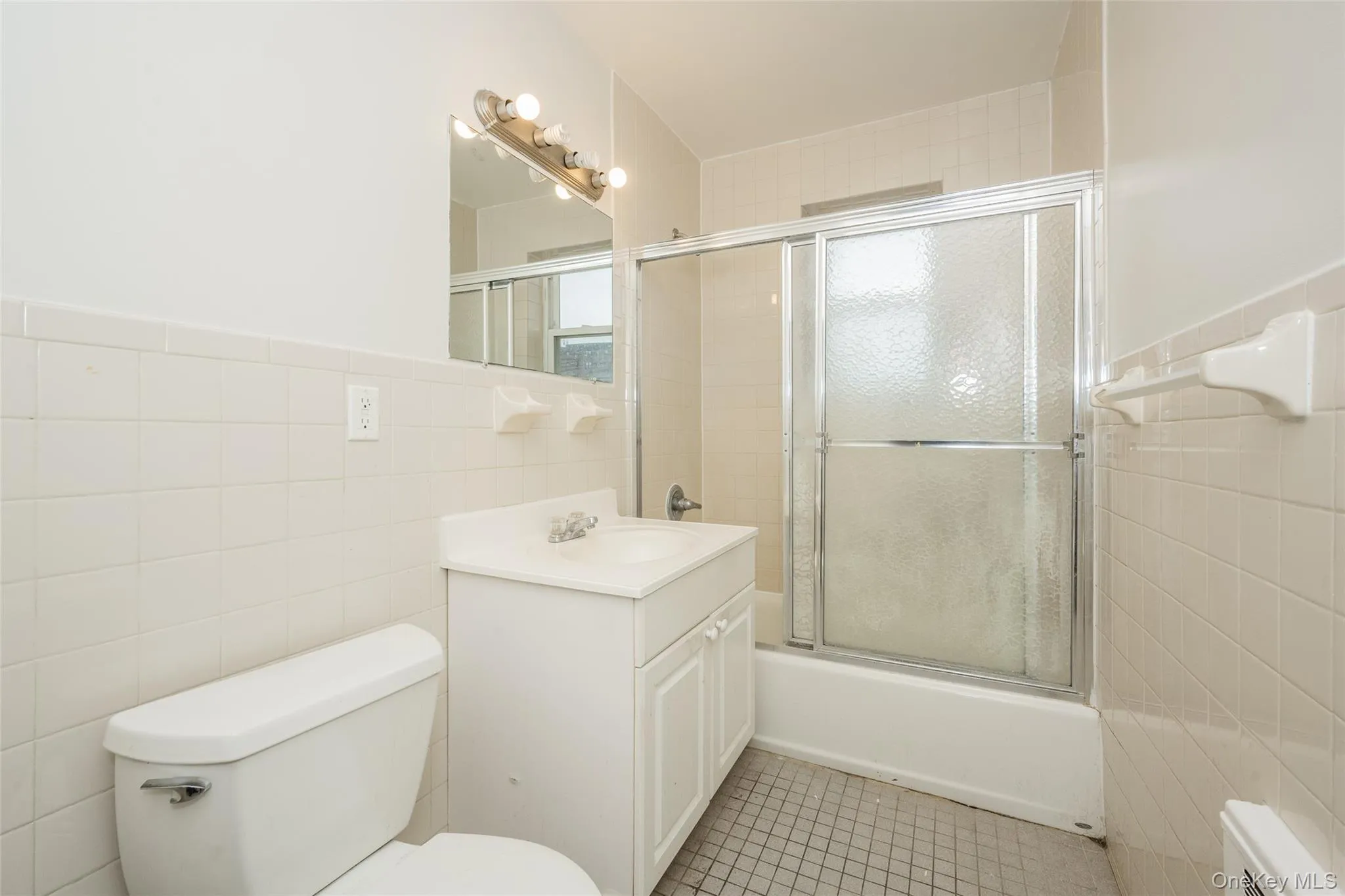 504 Pelham Road, New Rochelle, NY, 3 Bedrooms Bedrooms, 7 Rooms Rooms,2 BathroomsBathrooms,Residential Lease,For Rent,Pelham,0,987323 504 Pelham Road, New Rochelle, NY, 3 Bedrooms Bedrooms, 7 Rooms Rooms,2 BathroomsBathrooms,Residential Lease,For Rent,Pelham,0,987323