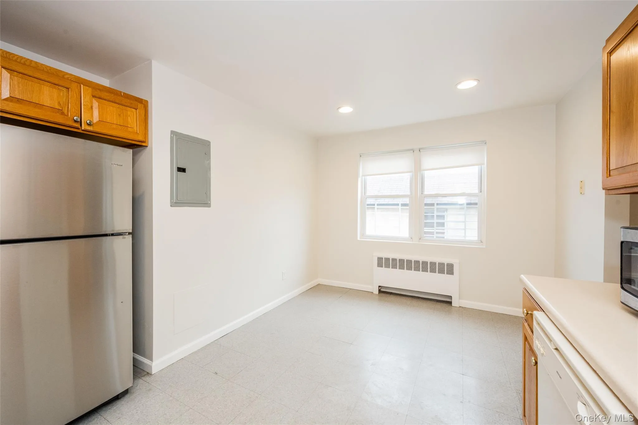 504 Pelham Road, New Rochelle, NY, 3 Bedrooms Bedrooms, 7 Rooms Rooms,2 BathroomsBathrooms,Residential Lease,For Rent,Pelham,0,987323 504 Pelham Road, New Rochelle, NY, 3 Bedrooms Bedrooms, 7 Rooms Rooms,2 BathroomsBathrooms,Residential Lease,For Rent,Pelham,0,987323