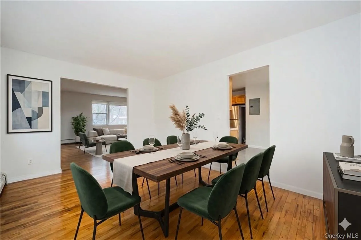 Virtually staged Virtually staged