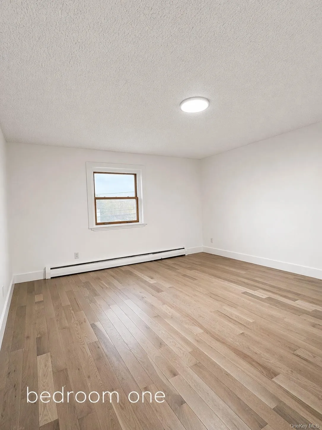 287 Route 32, Woodbury, NY, 2 Bedrooms Bedrooms, 5 Rooms Rooms,2 BathroomsBathrooms,Residential Lease,For Rent,Route 32,0,987331 287 Route 32, Woodbury, NY, 2 Bedrooms Bedrooms, 5 Rooms Rooms,2 BathroomsBathrooms,Residential Lease,For Rent,Route 32,0,987331