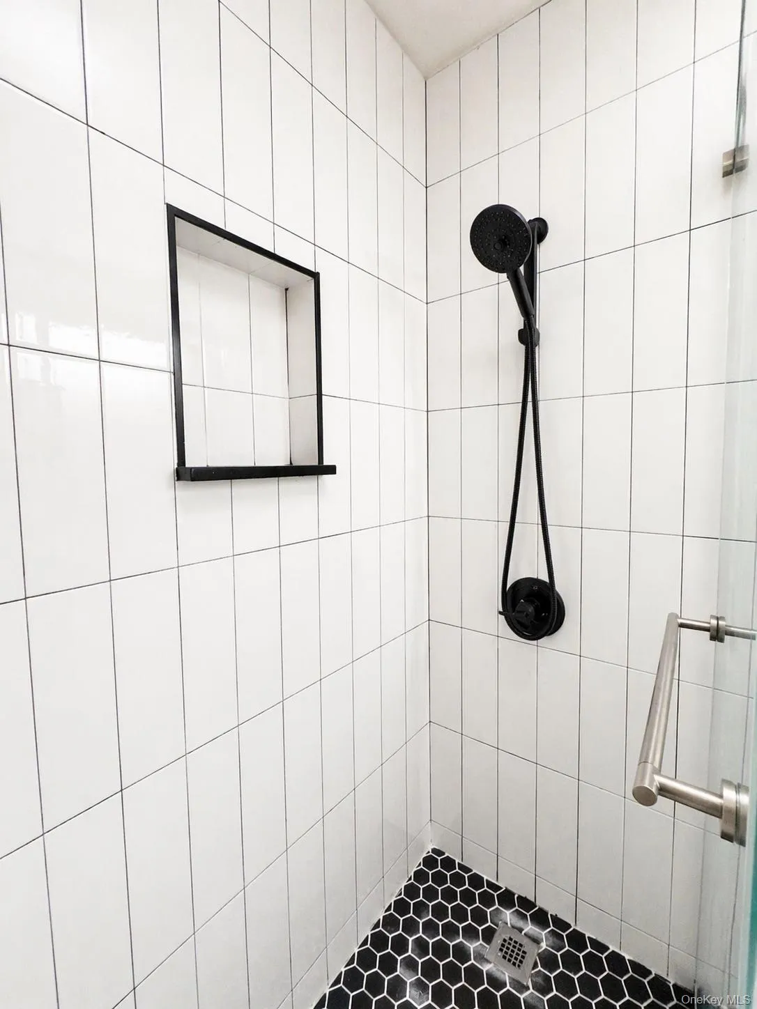 287 Route 32, Woodbury, NY, 2 Bedrooms Bedrooms, 5 Rooms Rooms,2 BathroomsBathrooms,Residential Lease,For Rent,Route 32,0,987331 287 Route 32, Woodbury, NY, 2 Bedrooms Bedrooms, 5 Rooms Rooms,2 BathroomsBathrooms,Residential Lease,For Rent,Route 32,0,987331