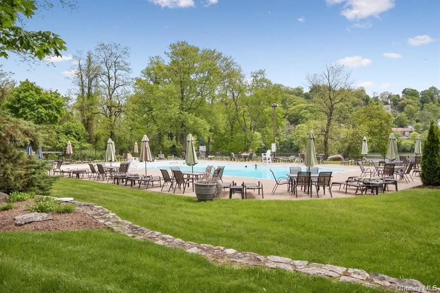 24 Leisure Way, Yorktown, NY, 2 Bedrooms Bedrooms, 5 Rooms Rooms,2 BathroomsBathrooms,Residential,For Rent,Leisure,0,987334 24 Leisure Way, Yorktown, NY, 2 Bedrooms Bedrooms, 5 Rooms Rooms,2 BathroomsBathrooms,Residential,For Rent,Leisure,0,987334