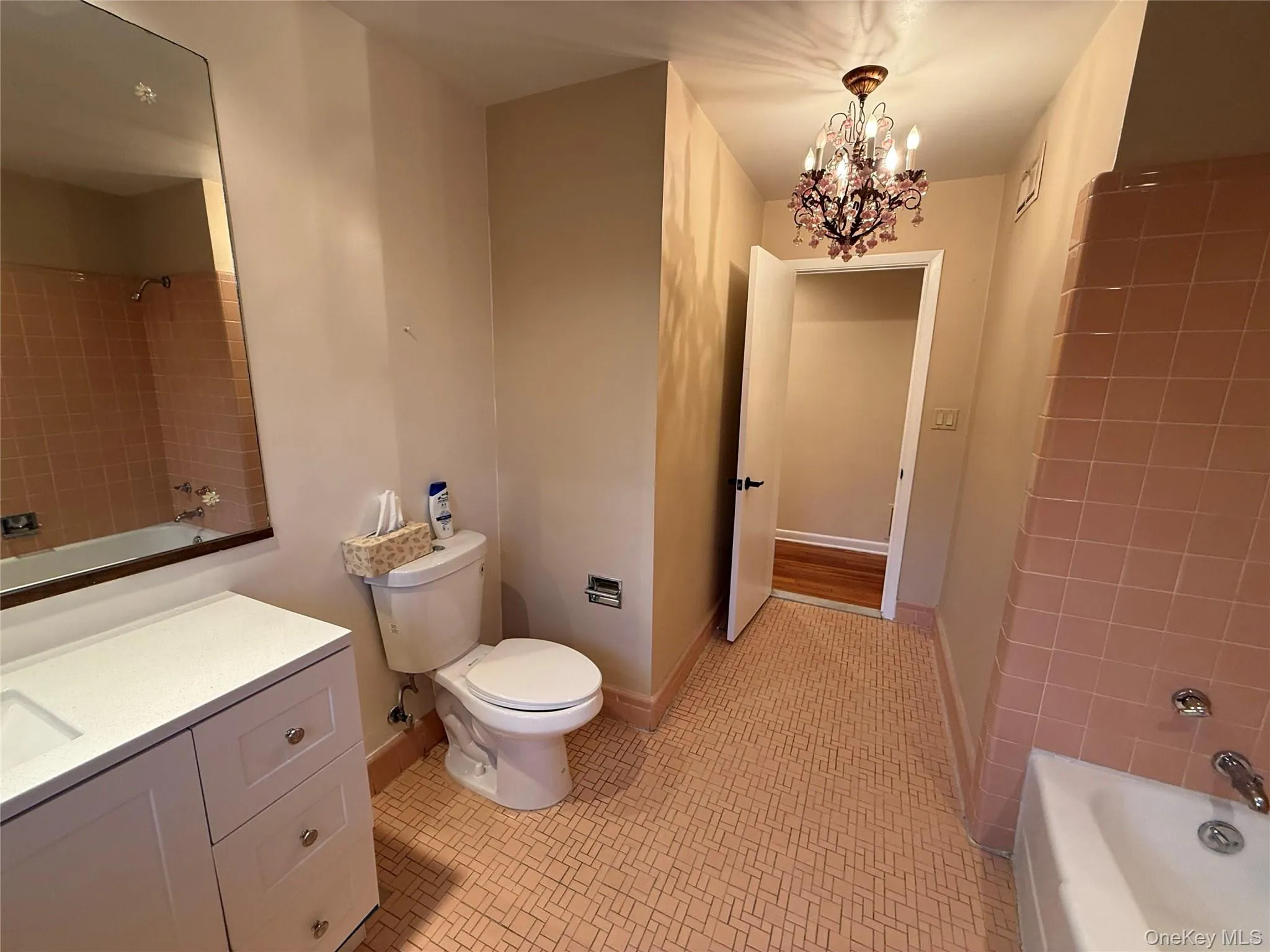 12 East Place, Ramapo, NY, 3 Bedrooms Bedrooms, 10 Rooms Rooms,2 BathroomsBathrooms,Residential Lease,For Rent,East,0,987336 12 East Place, Ramapo, NY, 3 Bedrooms Bedrooms, 10 Rooms Rooms,2 BathroomsBathrooms,Residential Lease,For Rent,East,0,987336