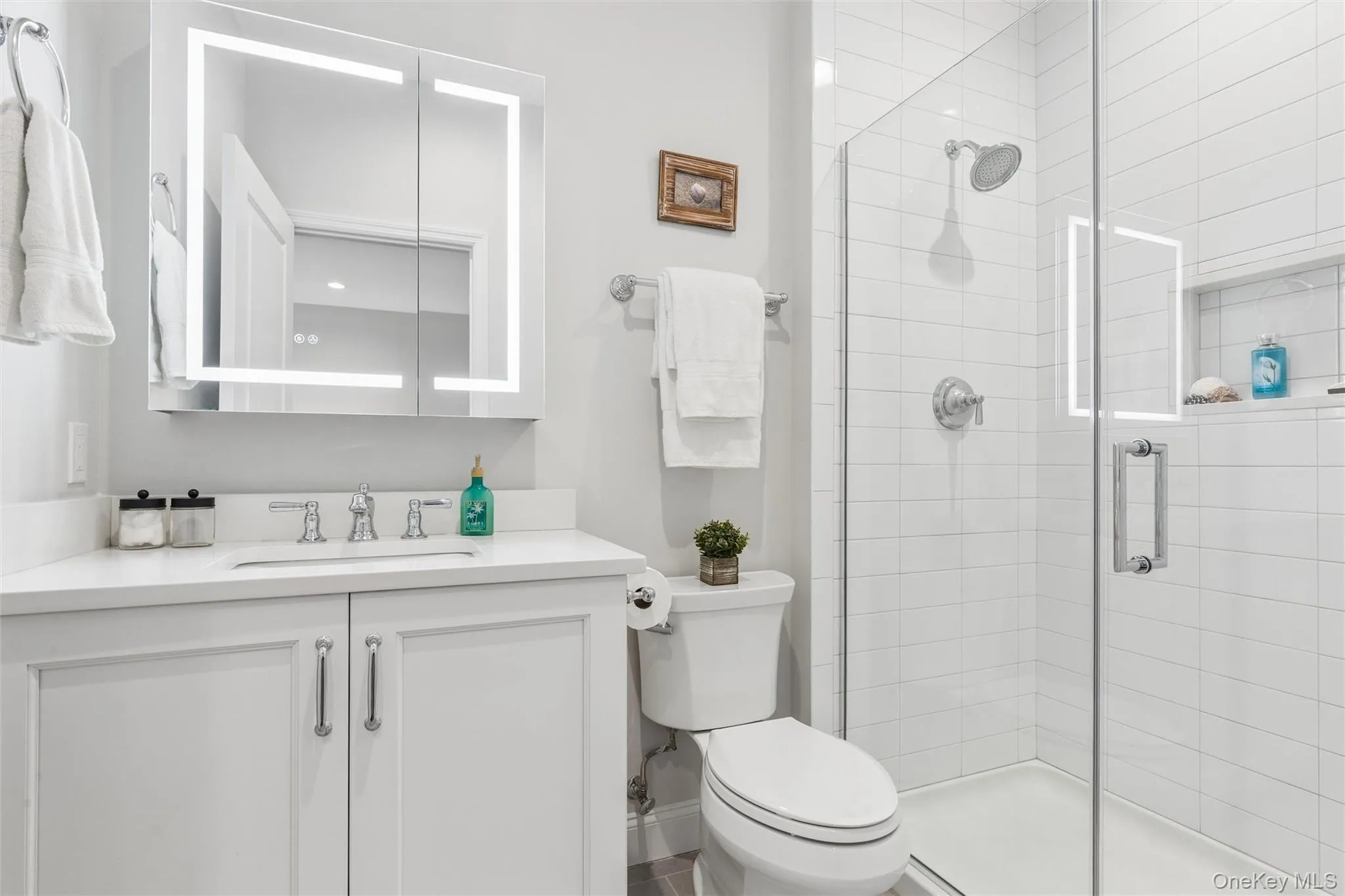 216 Belmont Circle, Brookhaven, NY, 2 Bedrooms Bedrooms, 6 Rooms Rooms,2 BathroomsBathrooms,Residential,For Rent,Belmont,0,987339 216 Belmont Circle, Brookhaven, NY, 2 Bedrooms Bedrooms, 6 Rooms Rooms,2 BathroomsBathrooms,Residential,For Rent,Belmont,0,987339