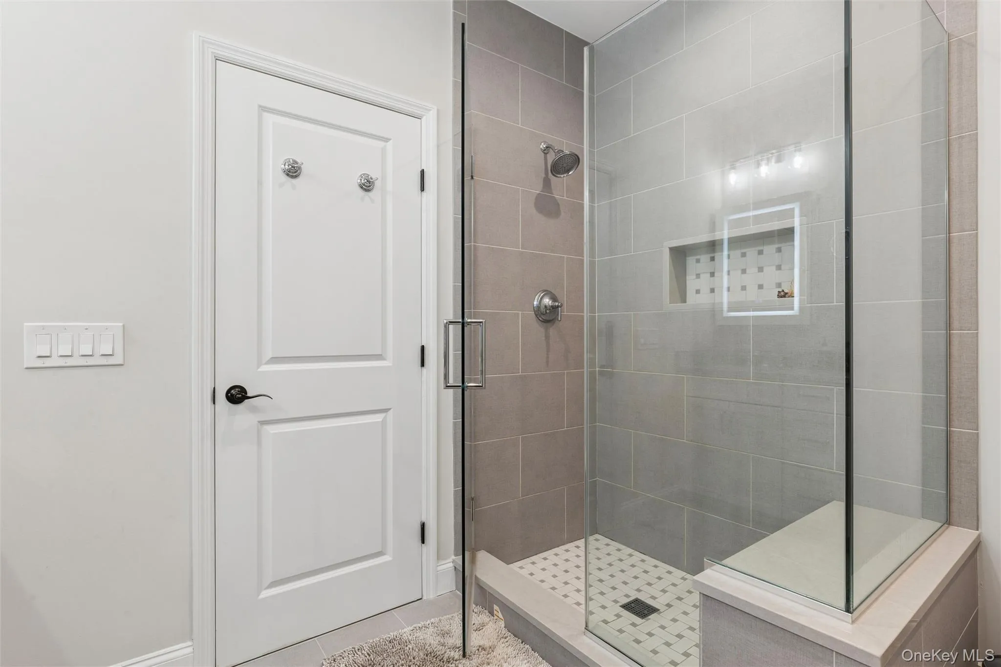 216 Belmont Circle, Brookhaven, NY, 2 Bedrooms Bedrooms, 6 Rooms Rooms,2 BathroomsBathrooms,Residential,For Rent,Belmont,0,987339 216 Belmont Circle, Brookhaven, NY, 2 Bedrooms Bedrooms, 6 Rooms Rooms,2 BathroomsBathrooms,Residential,For Rent,Belmont,0,987339