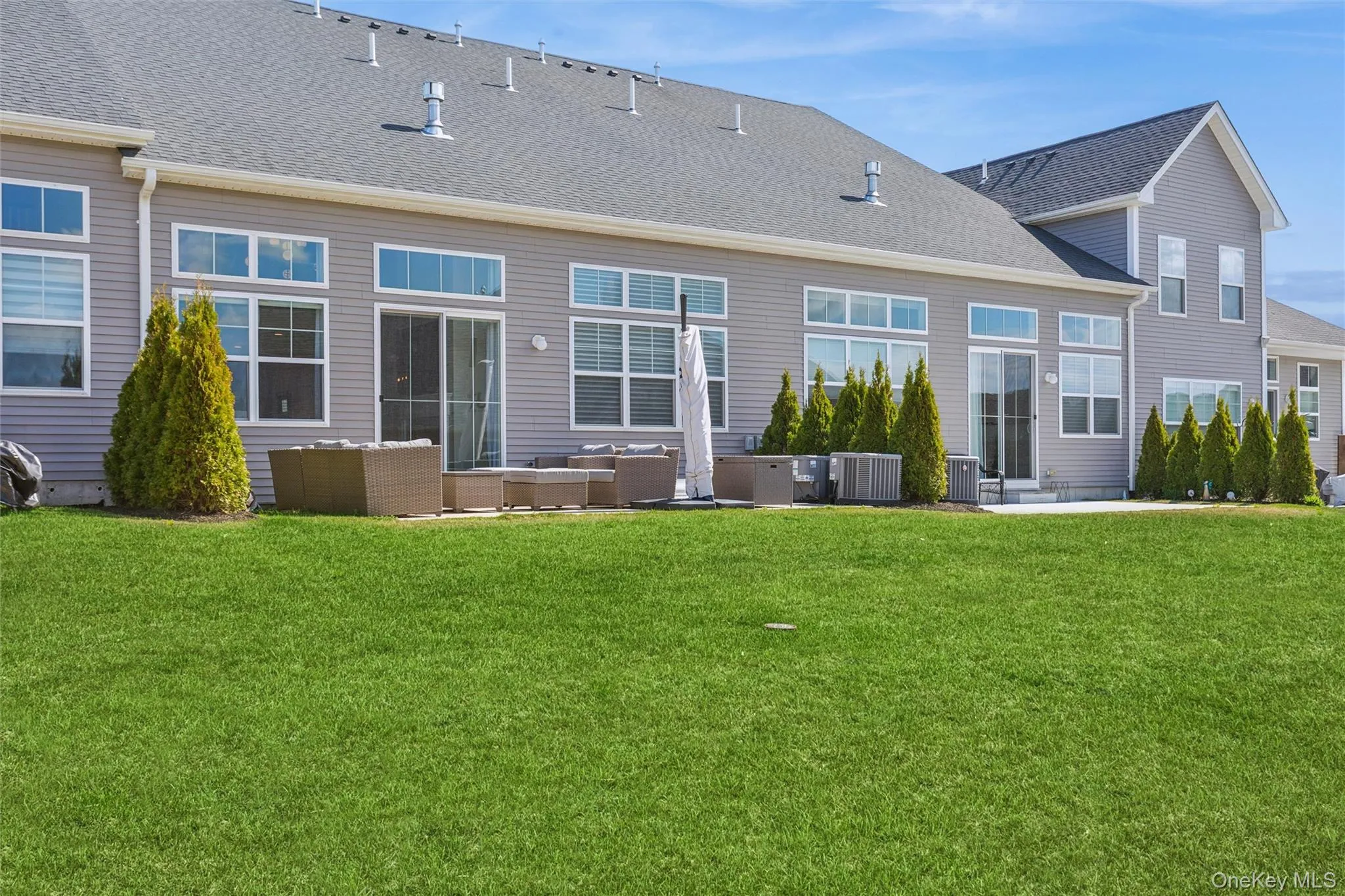 216 Belmont Circle, Brookhaven, NY, 2 Bedrooms Bedrooms, 6 Rooms Rooms,2 BathroomsBathrooms,Residential,For Rent,Belmont,0,987339 216 Belmont Circle, Brookhaven, NY, 2 Bedrooms Bedrooms, 6 Rooms Rooms,2 BathroomsBathrooms,Residential,For Rent,Belmont,0,987339