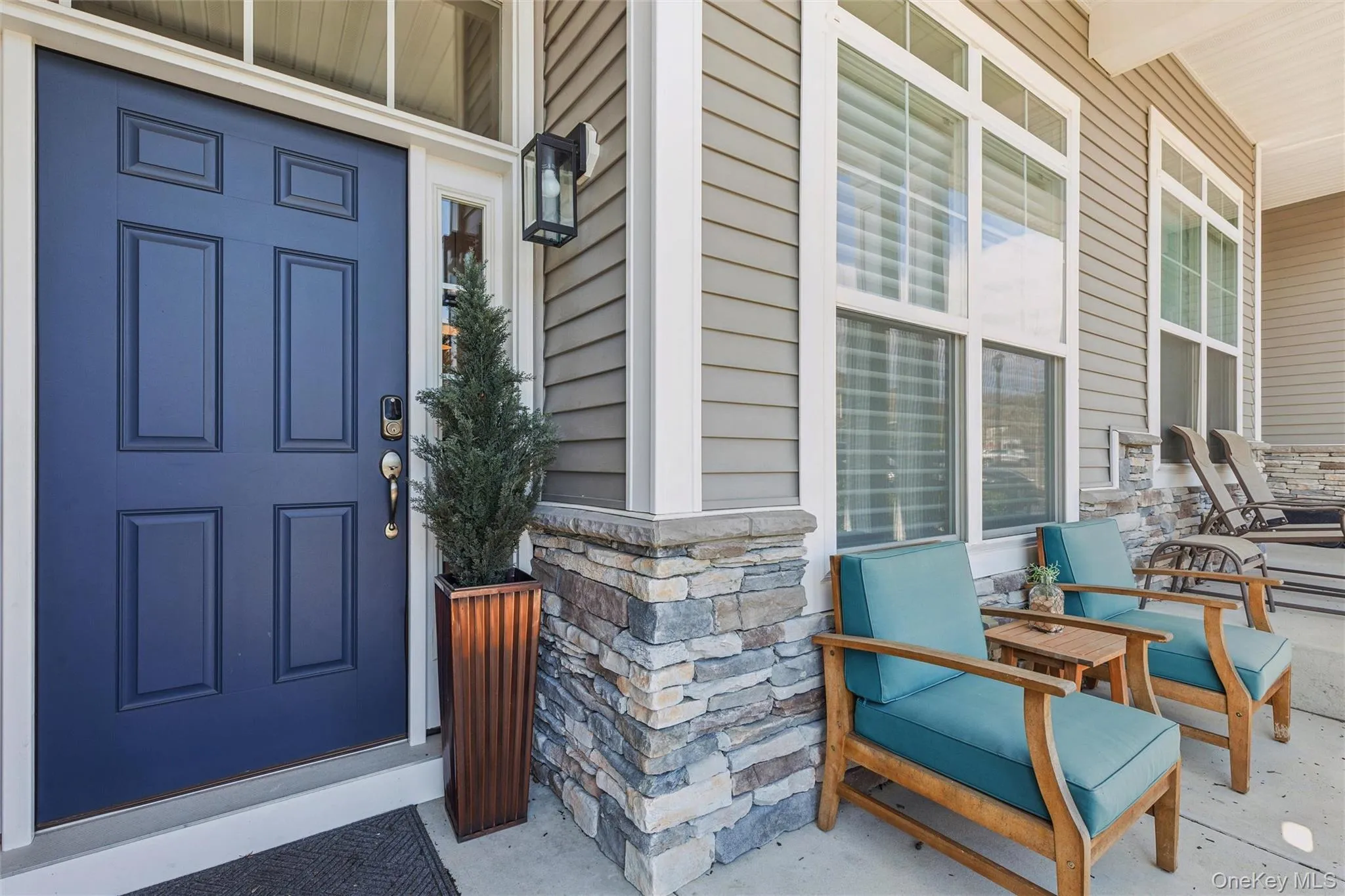 216 Belmont Circle, Brookhaven, NY, 2 Bedrooms Bedrooms, 6 Rooms Rooms,2 BathroomsBathrooms,Residential,For Rent,Belmont,0,987339 216 Belmont Circle, Brookhaven, NY, 2 Bedrooms Bedrooms, 6 Rooms Rooms,2 BathroomsBathrooms,Residential,For Rent,Belmont,0,987339