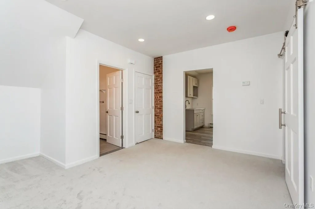 14 Stone Avenue, Greenburgh, NY, 1 Bedroom Bedrooms, 4 Rooms Rooms,1 BathroomBathrooms,Residential Lease,For Rent,Stone,0,987344 14 Stone Avenue, Greenburgh, NY, 1 Bedroom Bedrooms, 4 Rooms Rooms,1 BathroomBathrooms,Residential Lease,For Rent,Stone,0,987344
