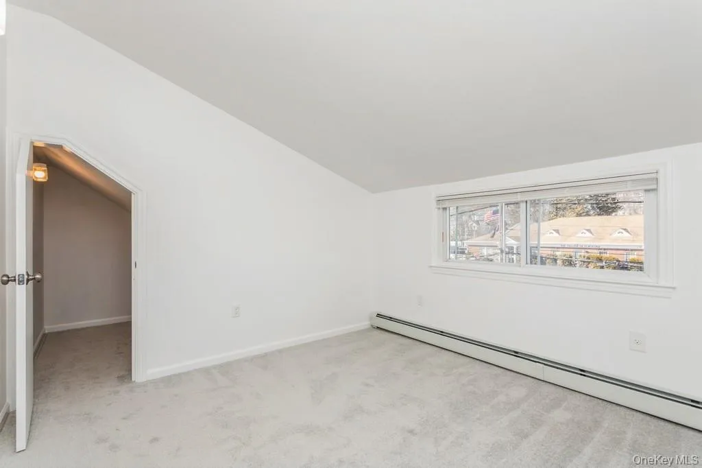 14 Stone Avenue, Greenburgh, NY, 1 Bedroom Bedrooms, 4 Rooms Rooms,1 BathroomBathrooms,Residential Lease,For Rent,Stone,0,987344 14 Stone Avenue, Greenburgh, NY, 1 Bedroom Bedrooms, 4 Rooms Rooms,1 BathroomBathrooms,Residential Lease,For Rent,Stone,0,987344