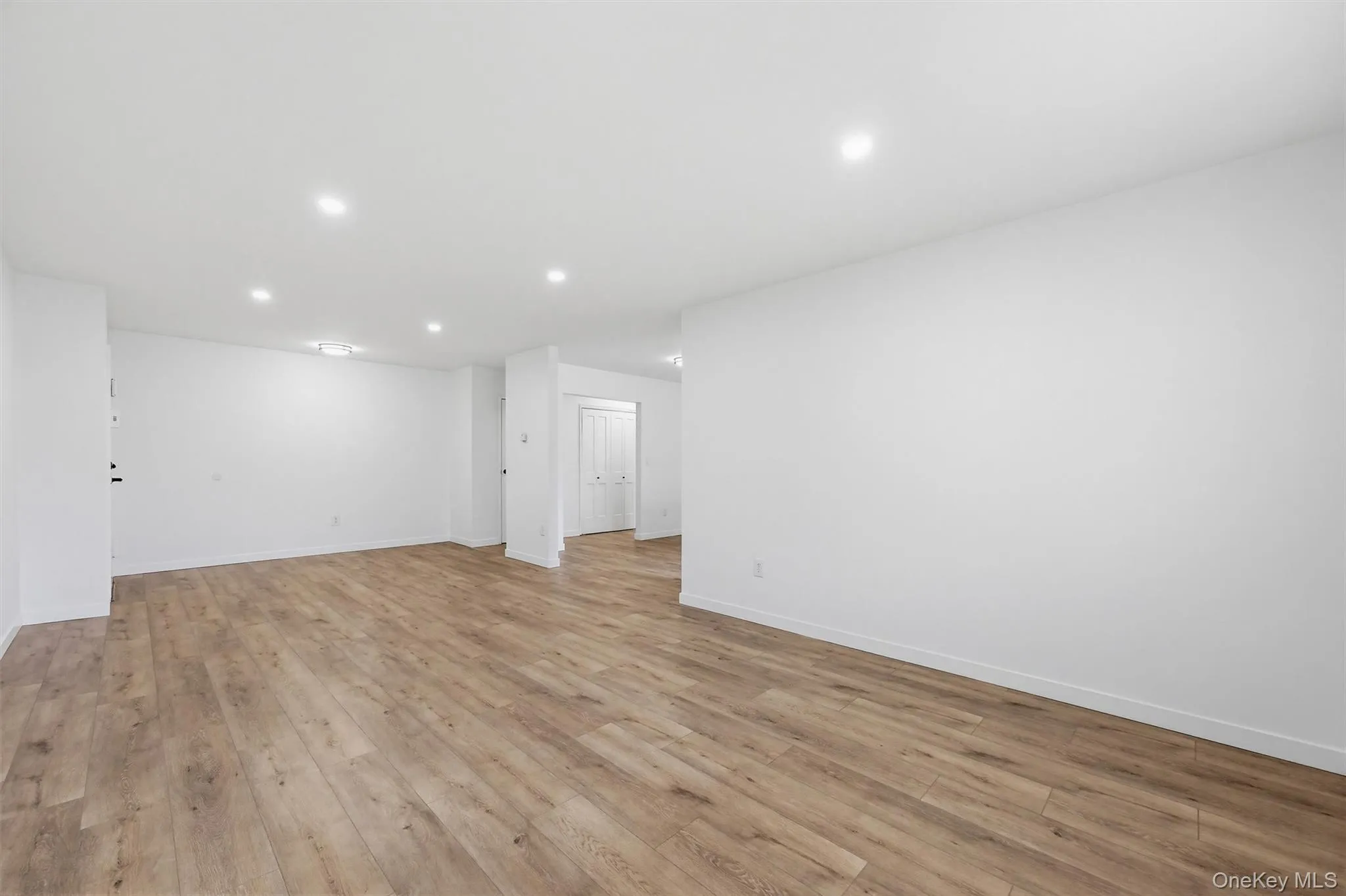810 Blooming Grove Turnpike, New Windsor, NY, 1 Bedroom Bedrooms, 5 Rooms Rooms,1 BathroomBathrooms,Residential Lease,For Rent,Blooming Grove,0,987348 810 Blooming Grove Turnpike, New Windsor, NY, 1 Bedroom Bedrooms, 5 Rooms Rooms,1 BathroomBathrooms,Residential Lease,For Rent,Blooming Grove,0,987348