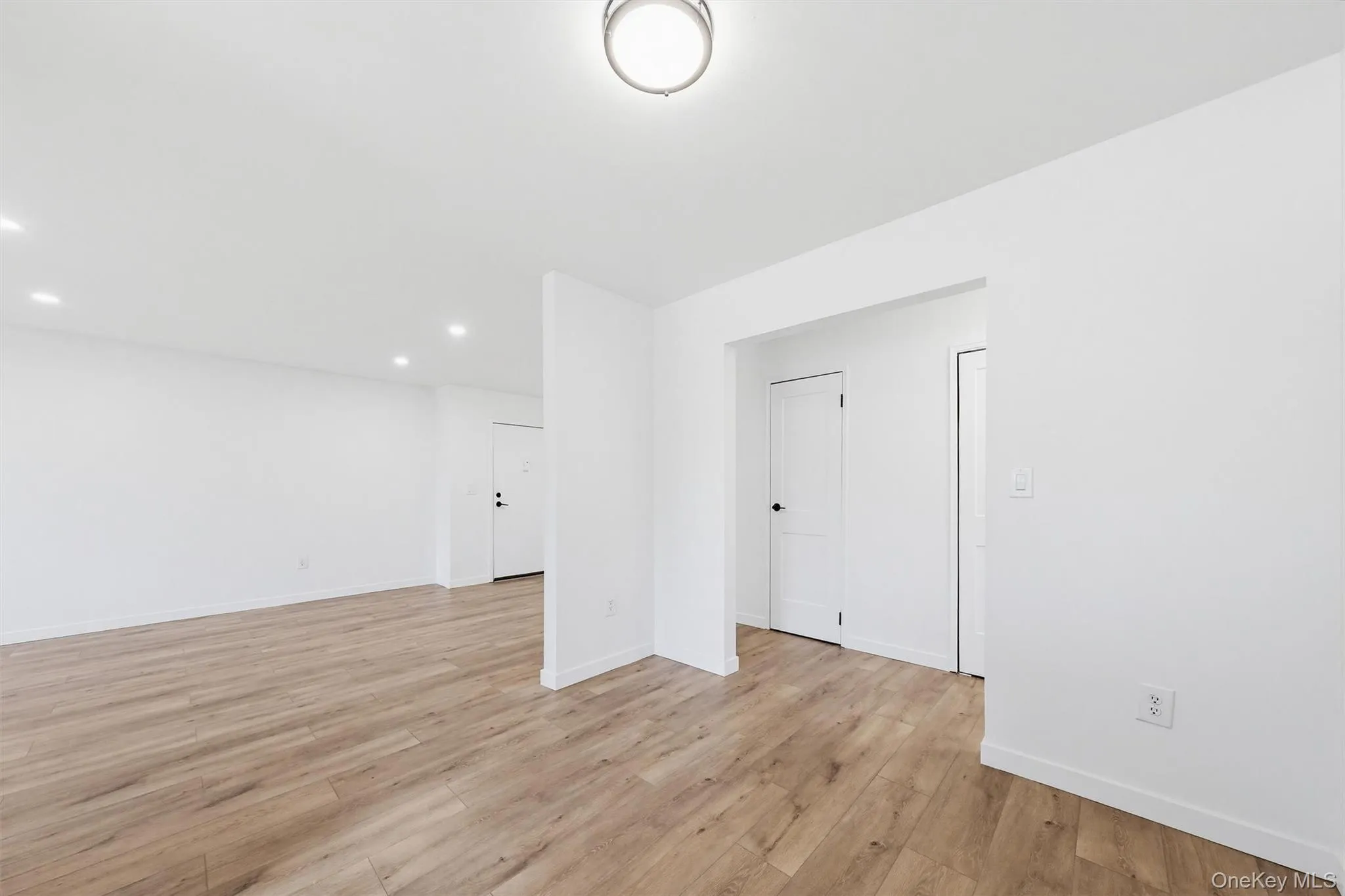 810 Blooming Grove Turnpike, New Windsor, NY, 1 Bedroom Bedrooms, 5 Rooms Rooms,1 BathroomBathrooms,Residential Lease,For Rent,Blooming Grove,0,987348 810 Blooming Grove Turnpike, New Windsor, NY, 1 Bedroom Bedrooms, 5 Rooms Rooms,1 BathroomBathrooms,Residential Lease,For Rent,Blooming Grove,0,987348