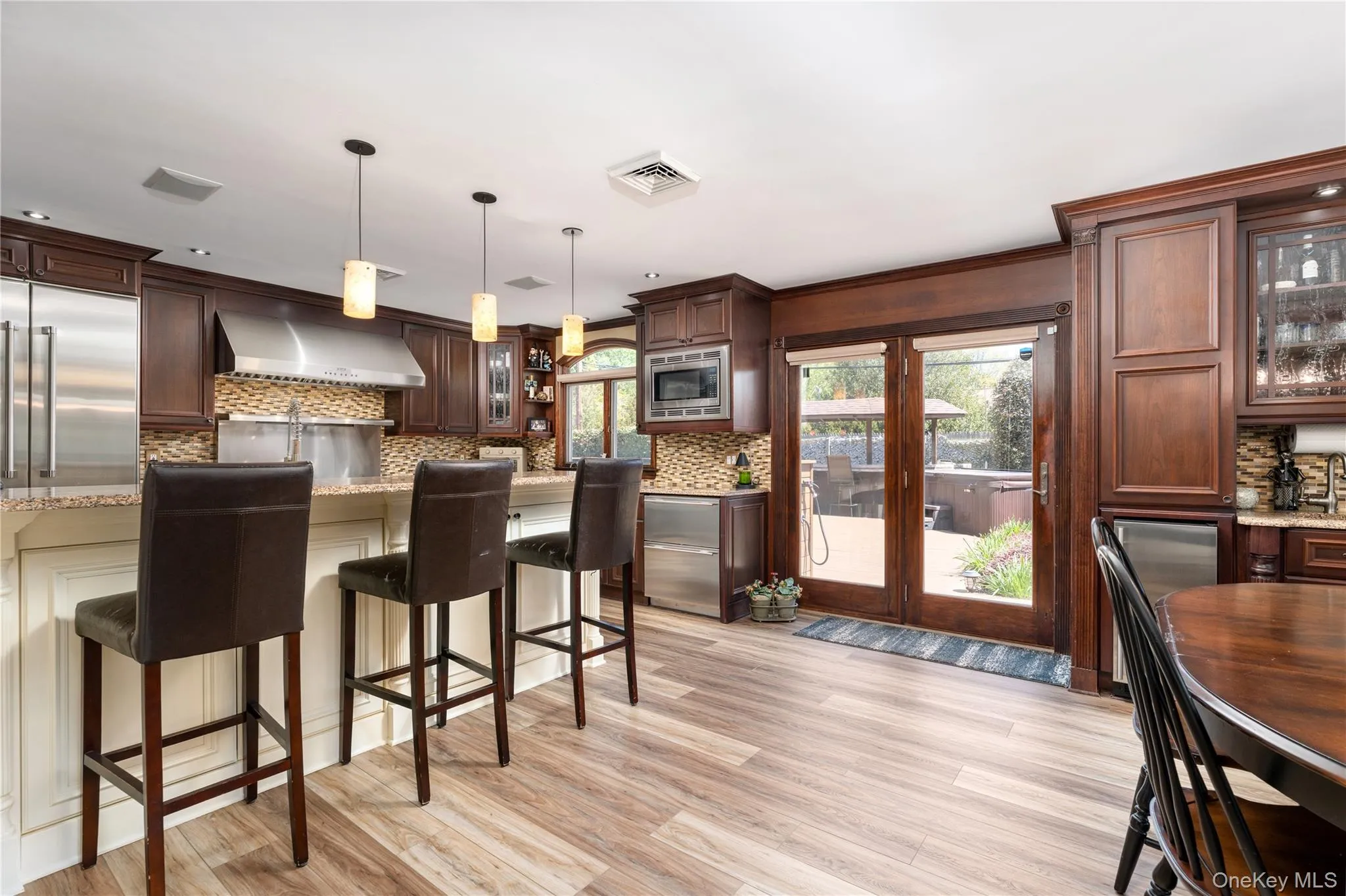 53 Burr Road, Huntington, NY, 4 Bedrooms Bedrooms, 10 Rooms Rooms,3 BathroomsBathrooms,Residential Sale,For Rent,Burr,0,987356 53 Burr Road, Huntington, NY, 4 Bedrooms Bedrooms, 10 Rooms Rooms,3 BathroomsBathrooms,Residential Sale,For Rent,Burr,0,987356
