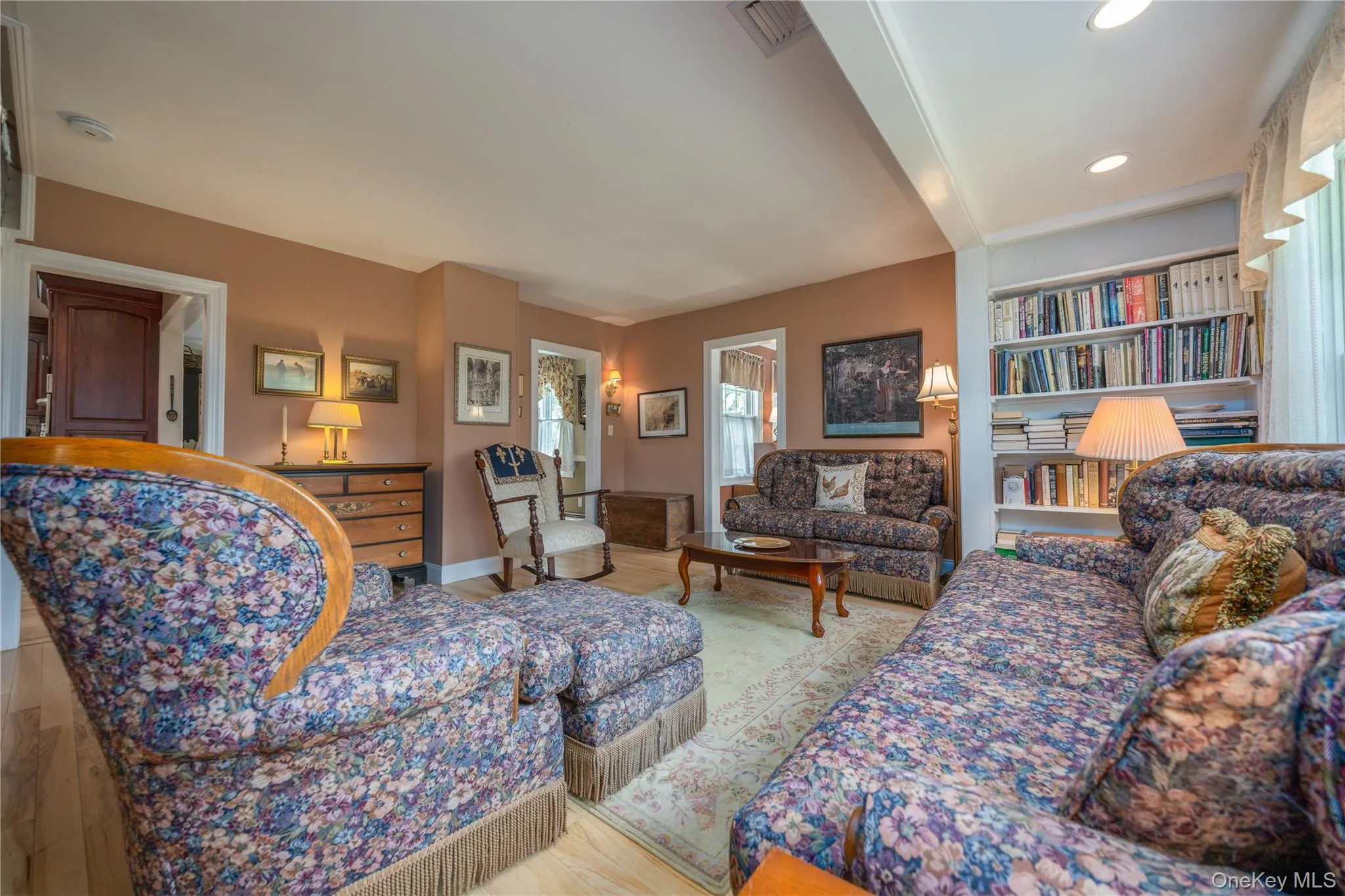 302 Laurel Road, Orangetown, NY, 4 Bedrooms Bedrooms, 10 Rooms Rooms,2 BathroomsBathrooms,Residential,For Rent,Laurel,0,987363 302 Laurel Road, Orangetown, NY, 4 Bedrooms Bedrooms, 10 Rooms Rooms,2 BathroomsBathrooms,Residential,For Rent,Laurel,0,987363